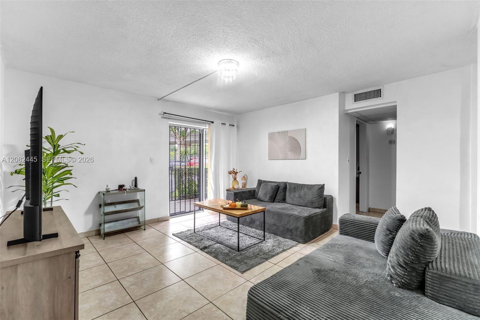 2496 SW 17th Ave # 5113 — Photo 5