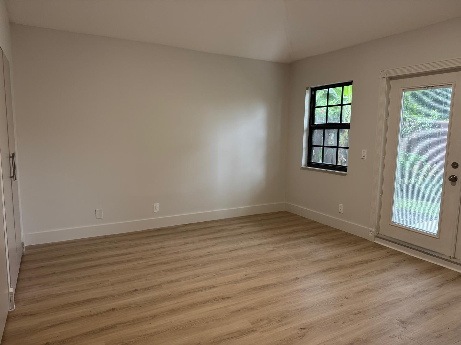 13479 Fountain View Boulevard — Photo 5