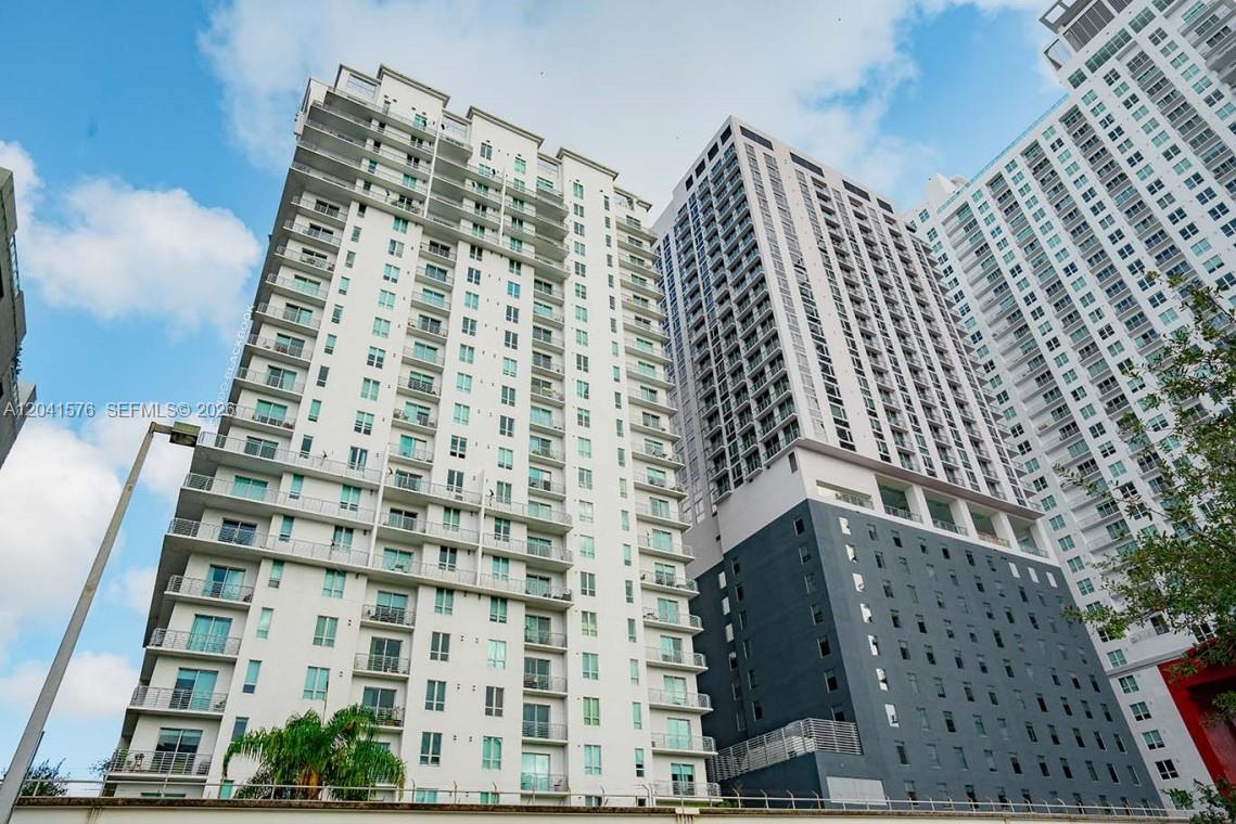 234 NE 3rd St # 1404, Miami FL 33132