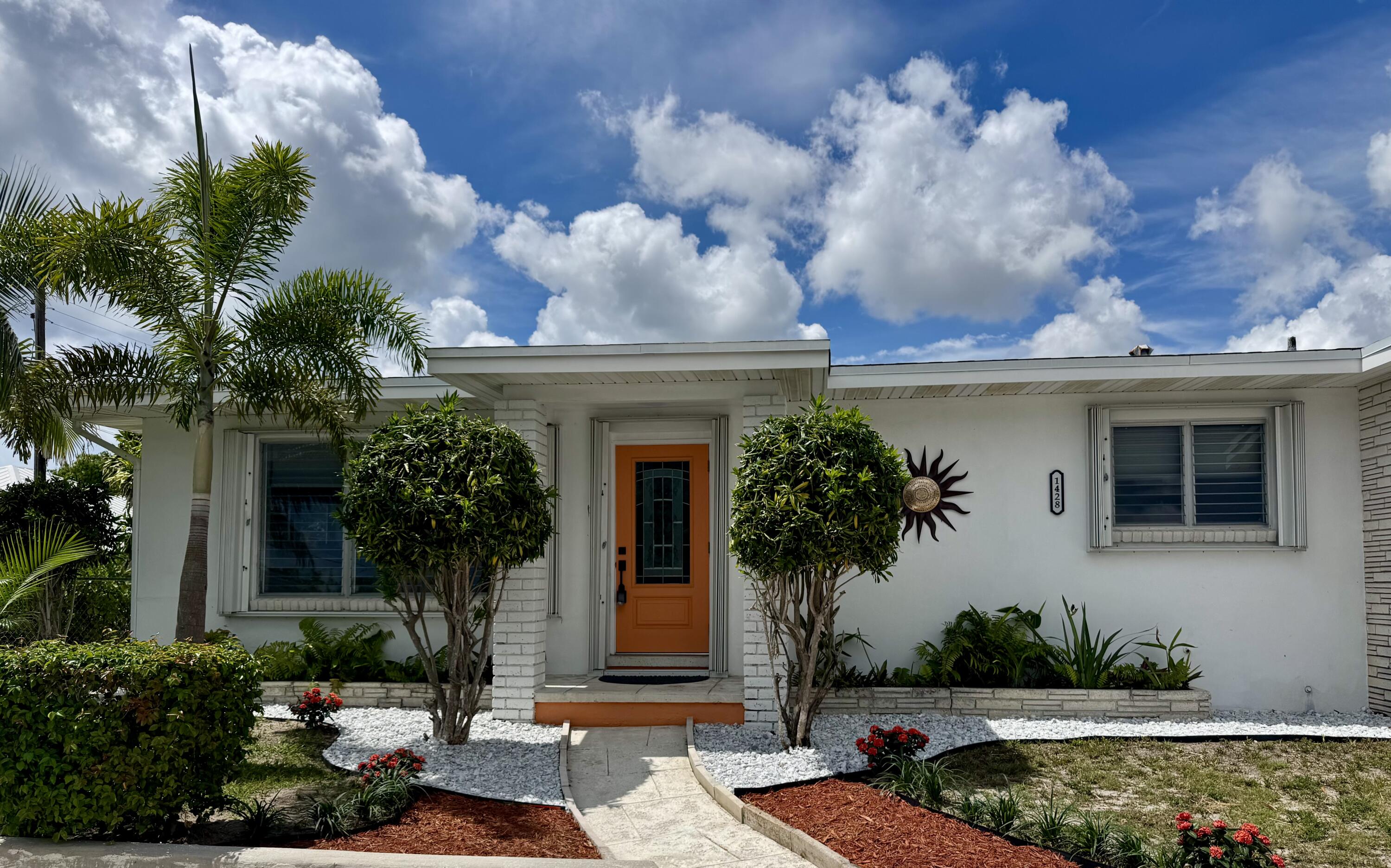 1428 N M Street, FL 33460