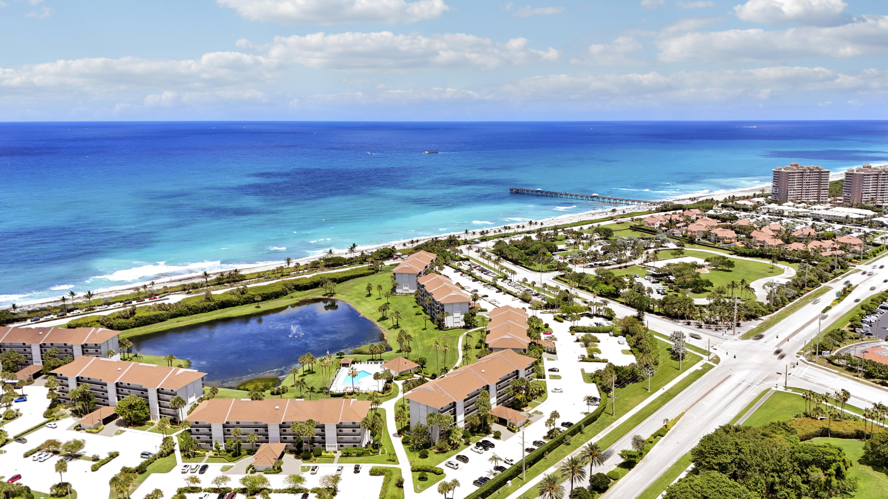 401 S Seas Drive # 203, Jupiter FL 33477
