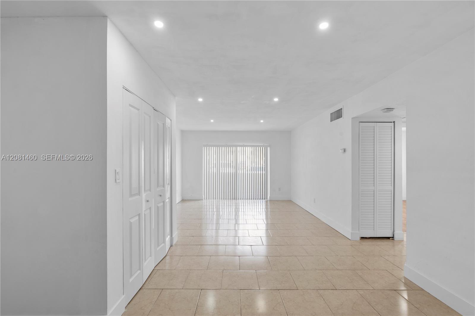 14013 SW 90th Ave # 107D — Photo 2