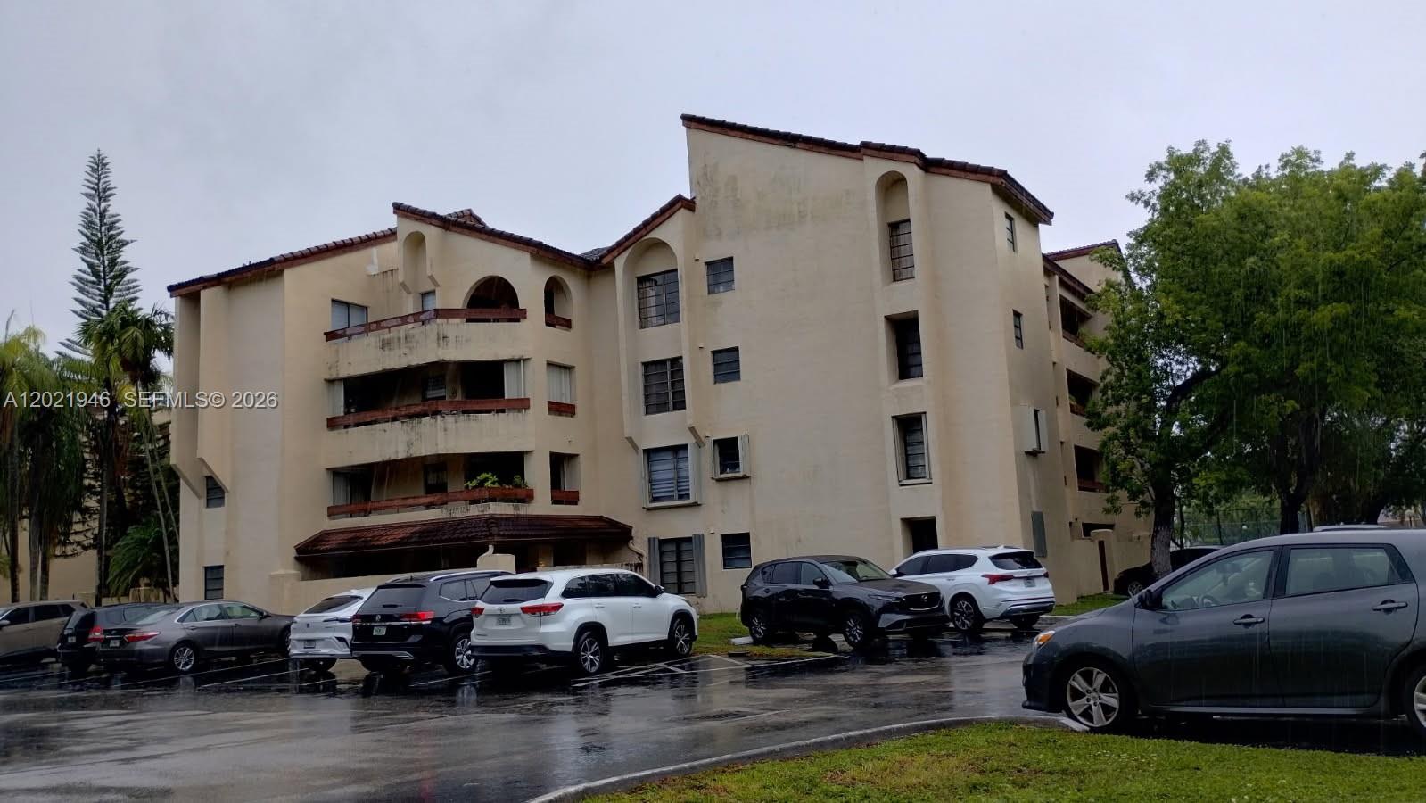 12455 SW 93rd Ter # 208T, Miami FL 33186