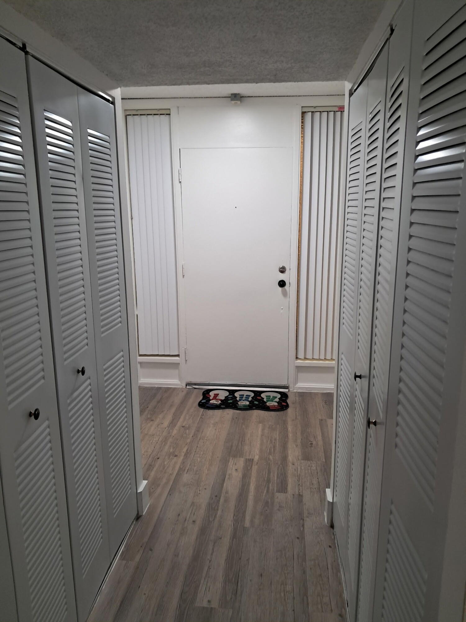 3100 N PINE ISLAND Road # 210 — Photo 2