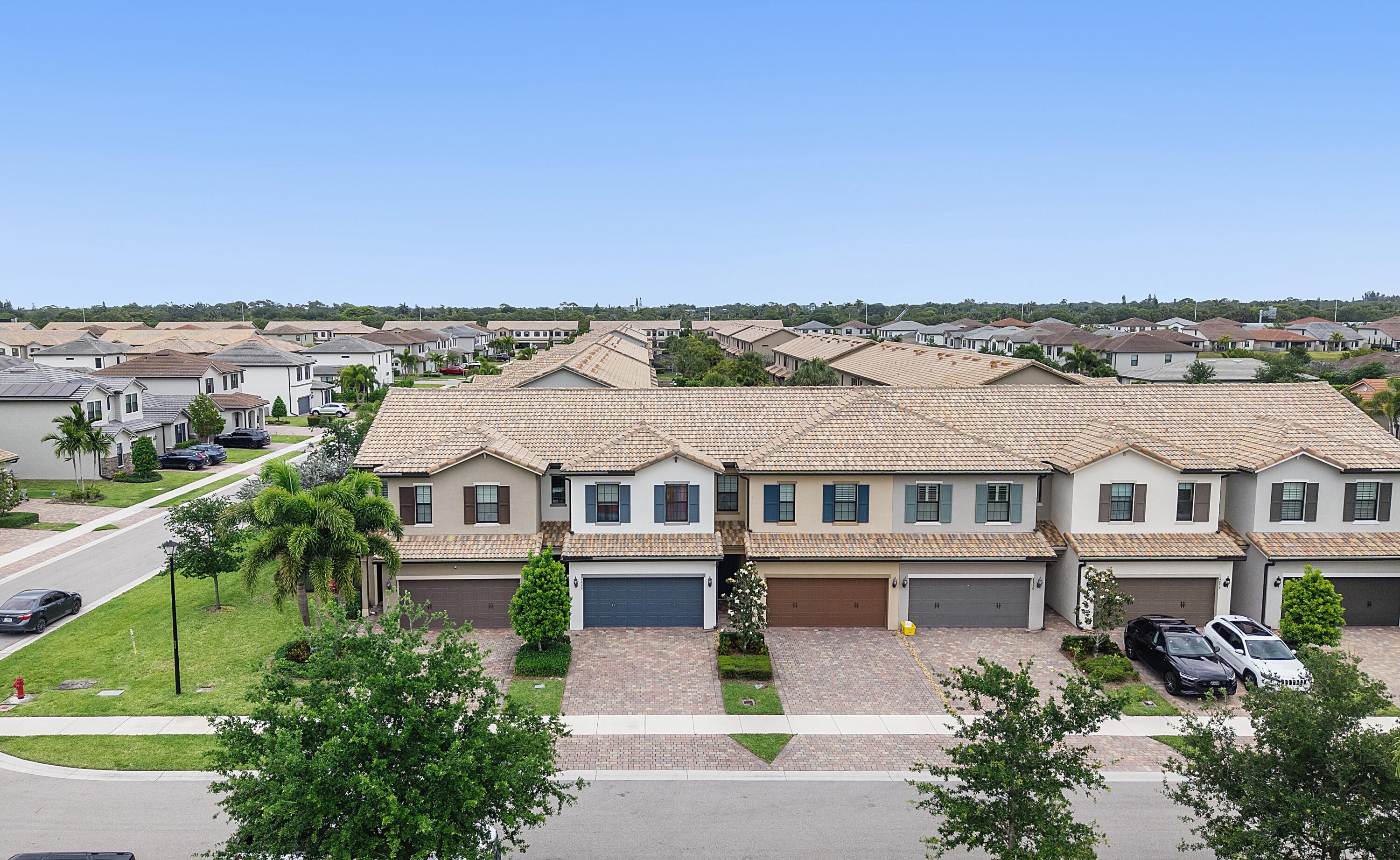 4846 San Fratello Circle — Photo 2