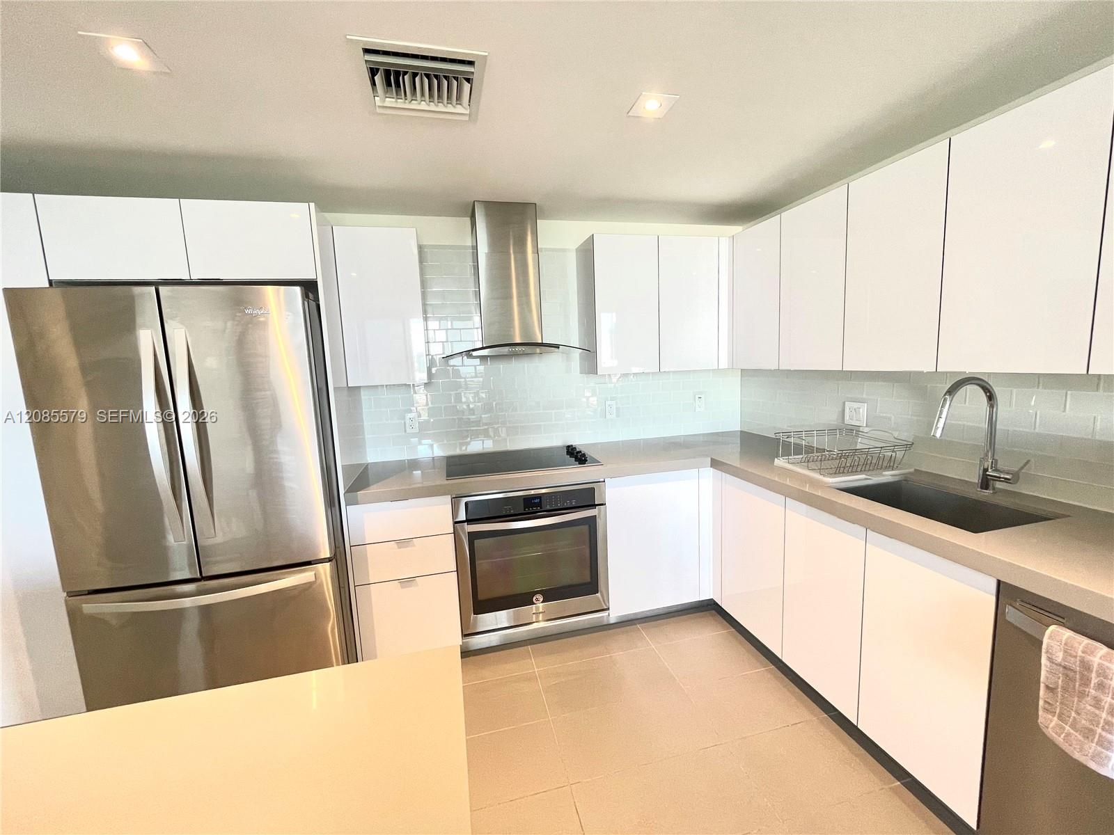 1600 NE 1st Ave # 1018 — Photo 4