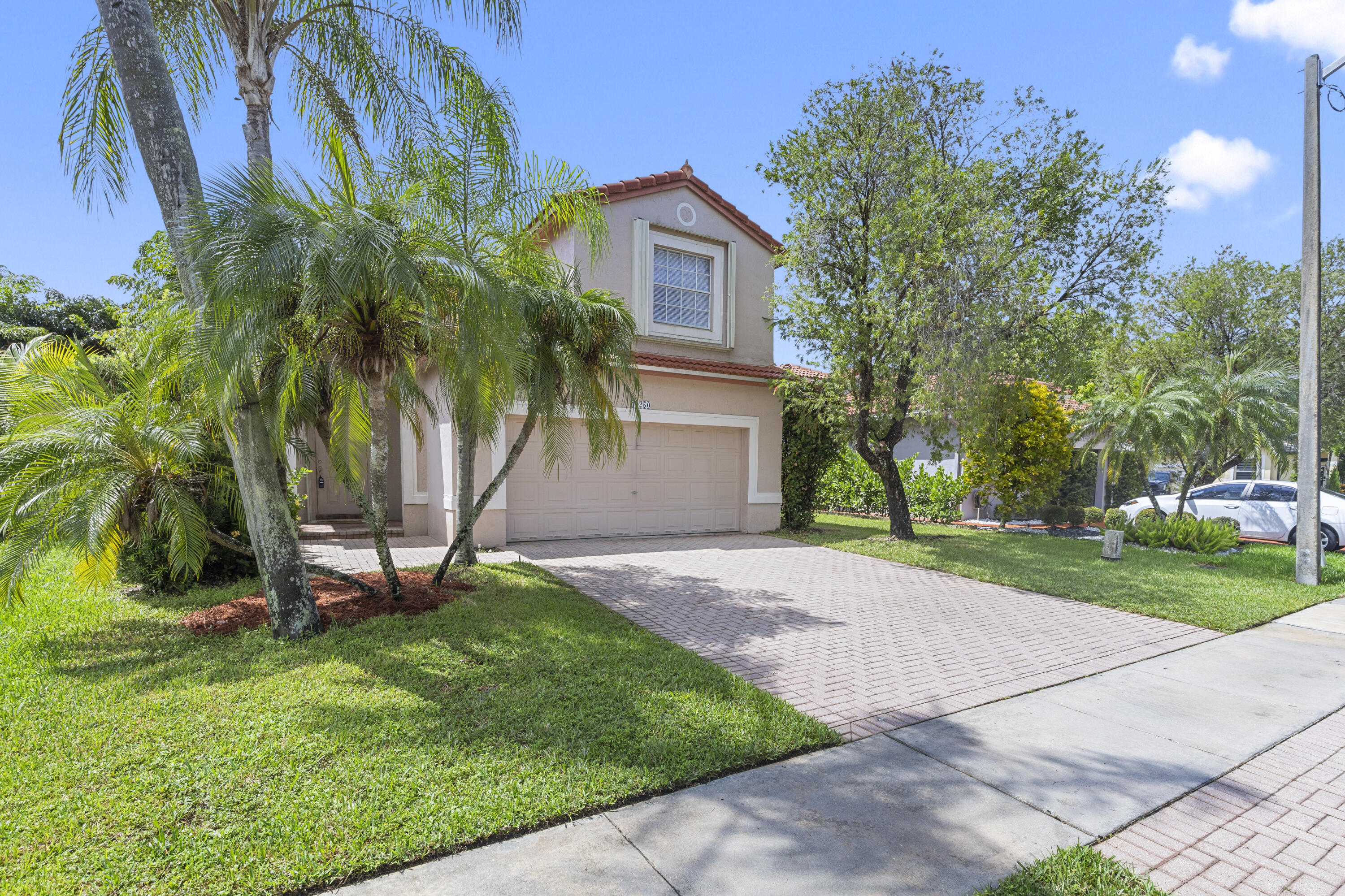19250 NW 12TH Manor, Pembroke Pines FL 33029
