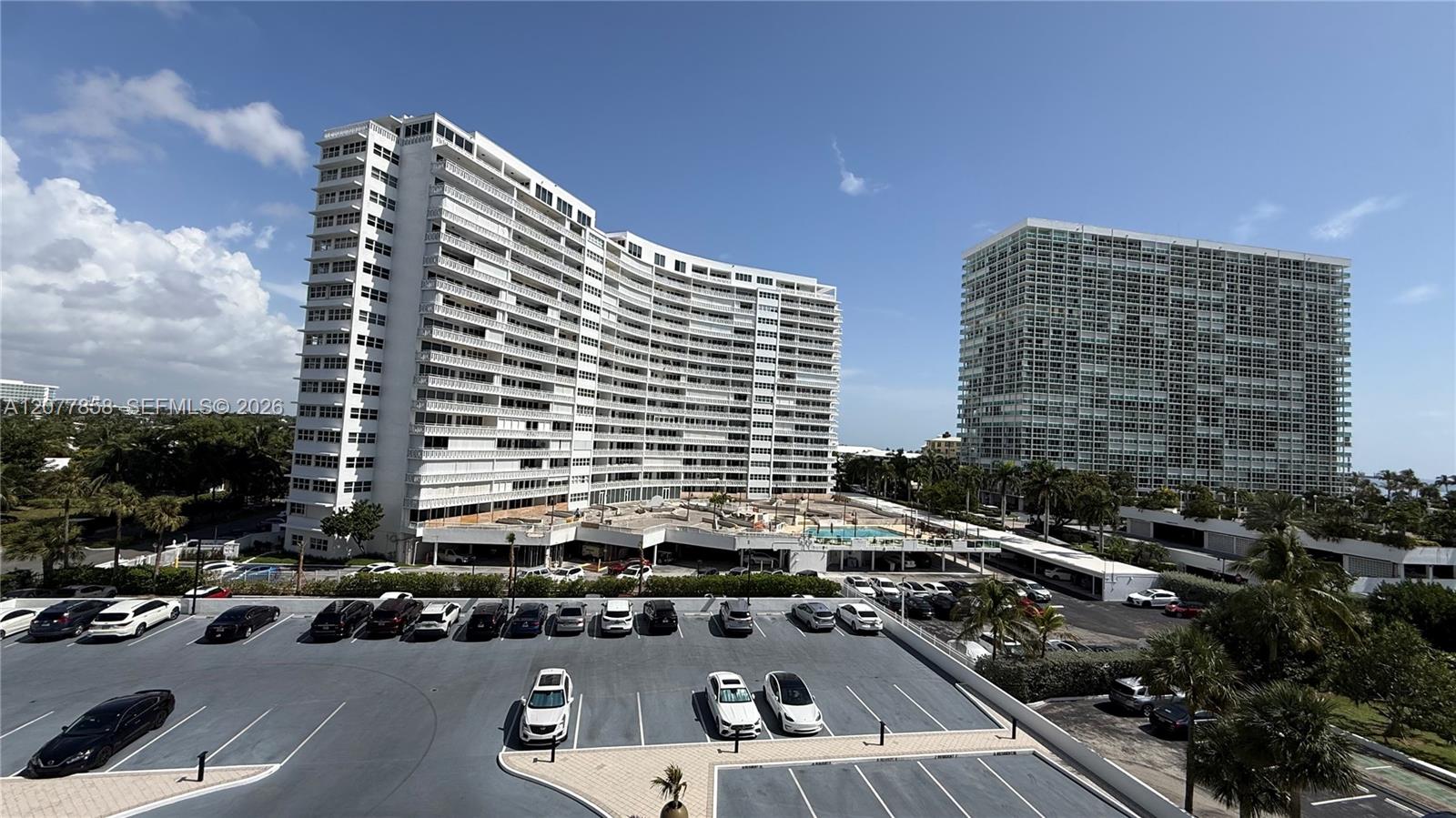 2100 S Ocean Dr # 5B — Photo 2