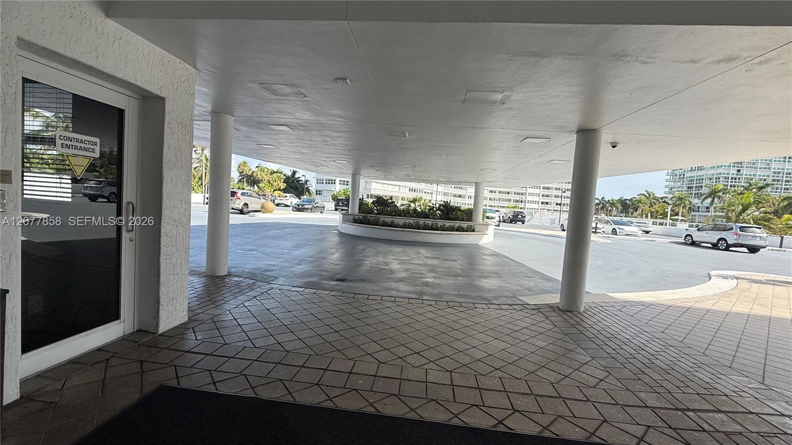 2100 S Ocean Dr # 5B — Photo 3