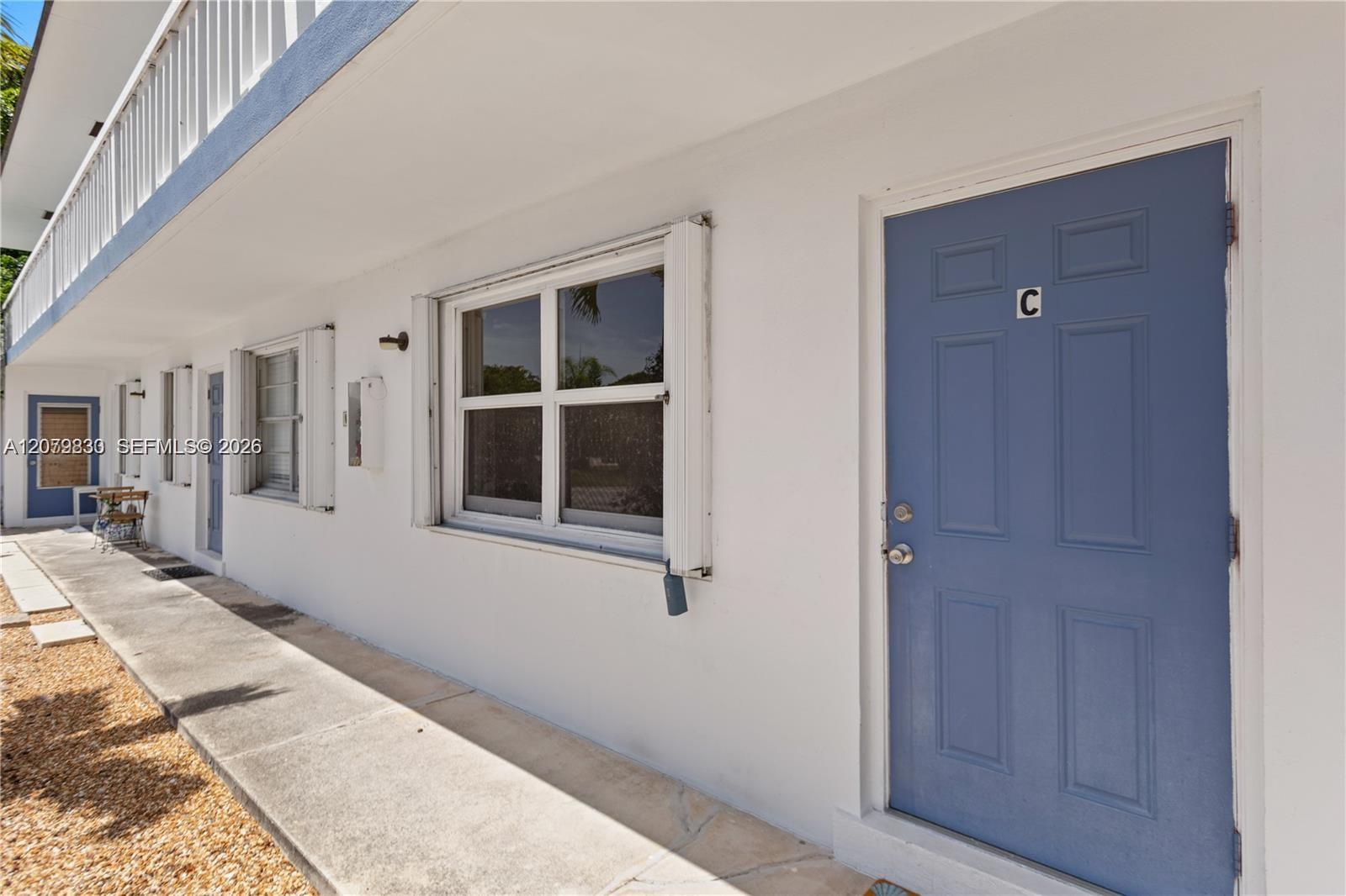 609 NE 6th Ct # C — Photo 3
