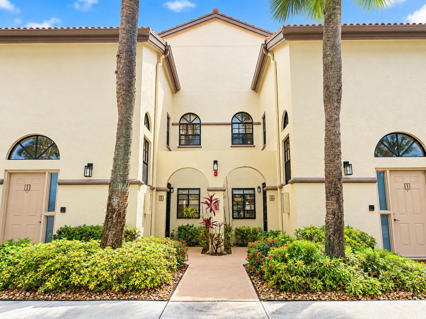 5115 EUROPA Drive # B, Boynton Beach FL 33437