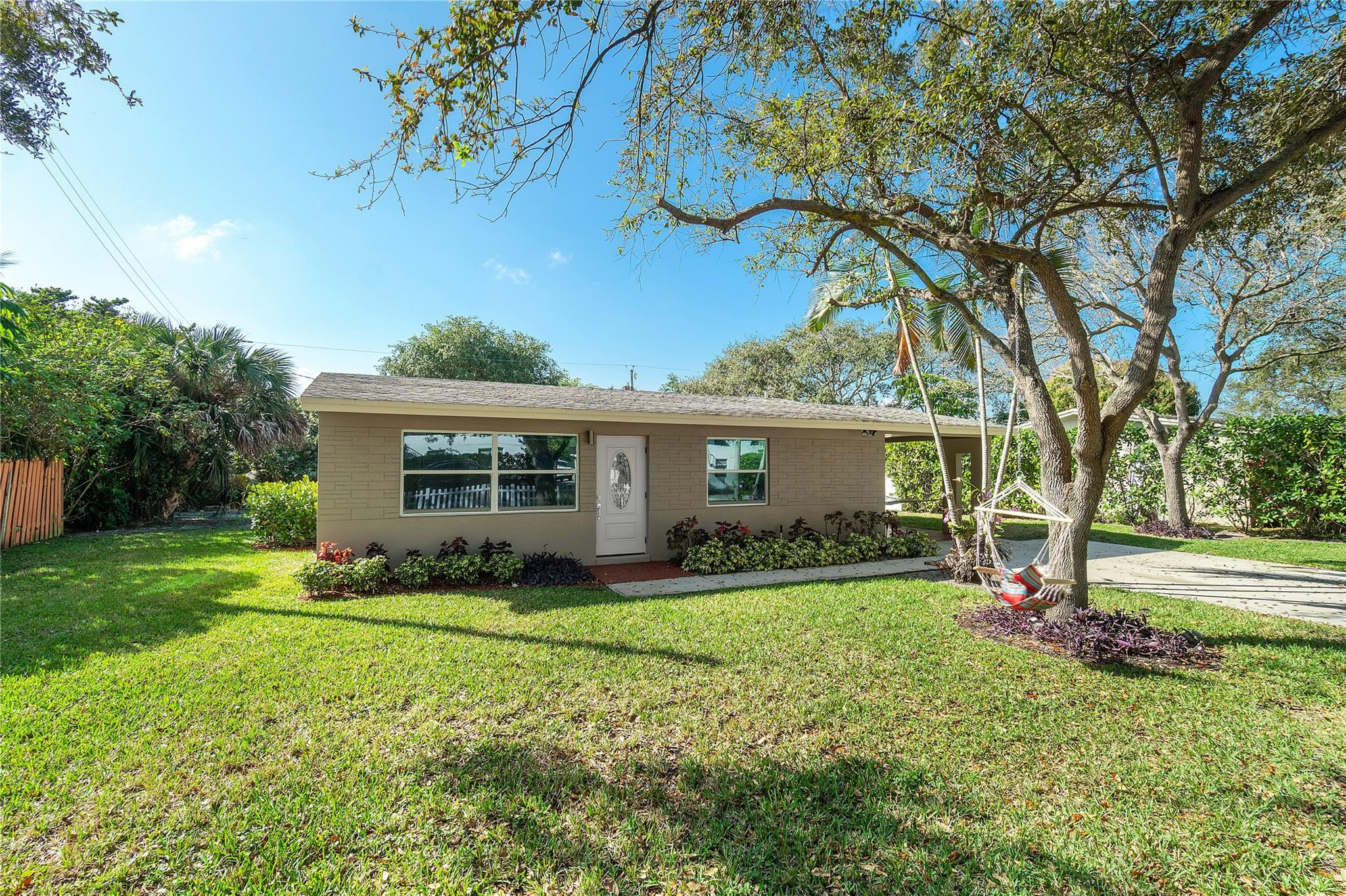 1634 NE 3rd Avenue, Delray Beach FL 33444