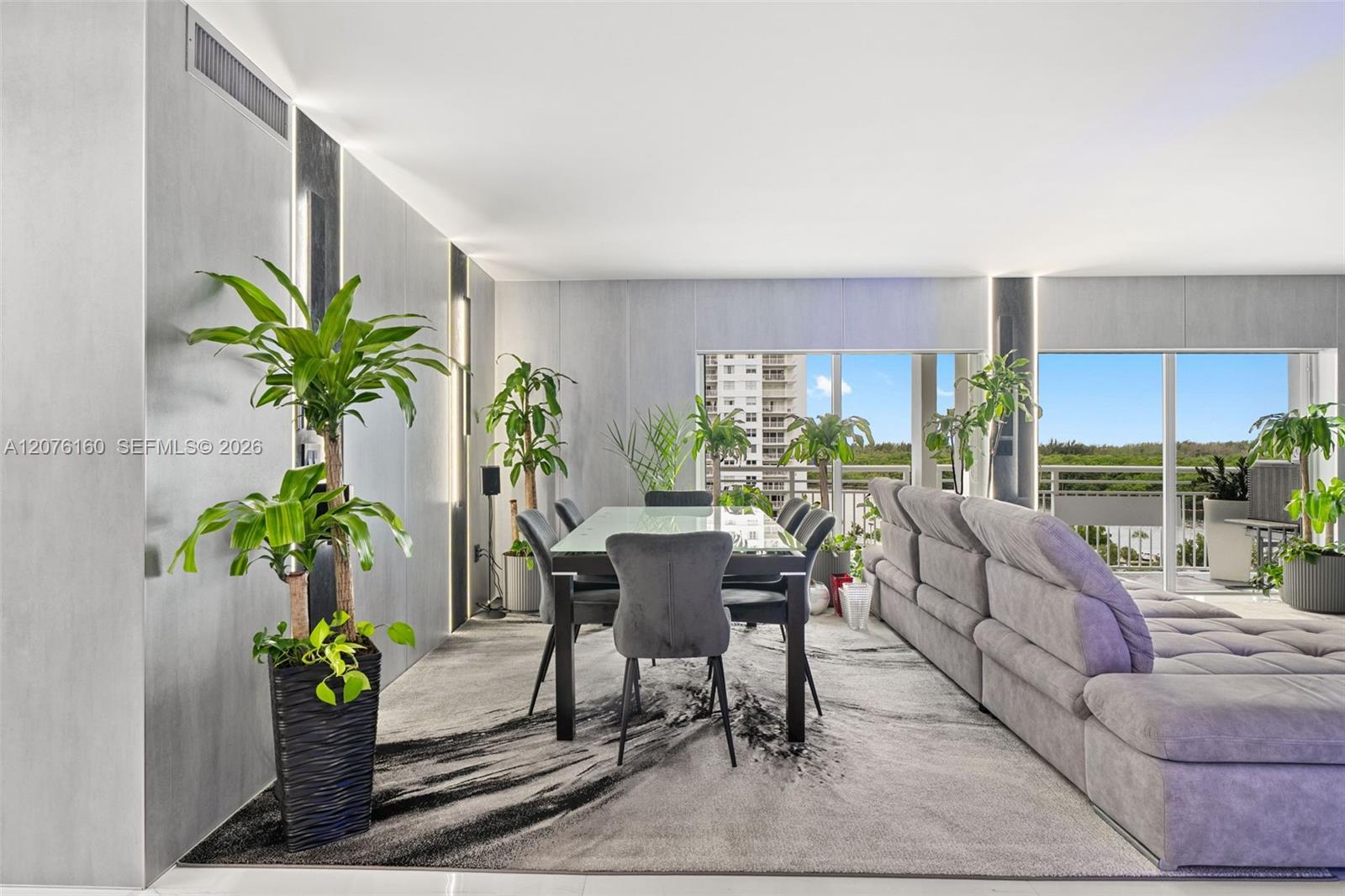 400 Kings Point Dr # 23 — Photo 4