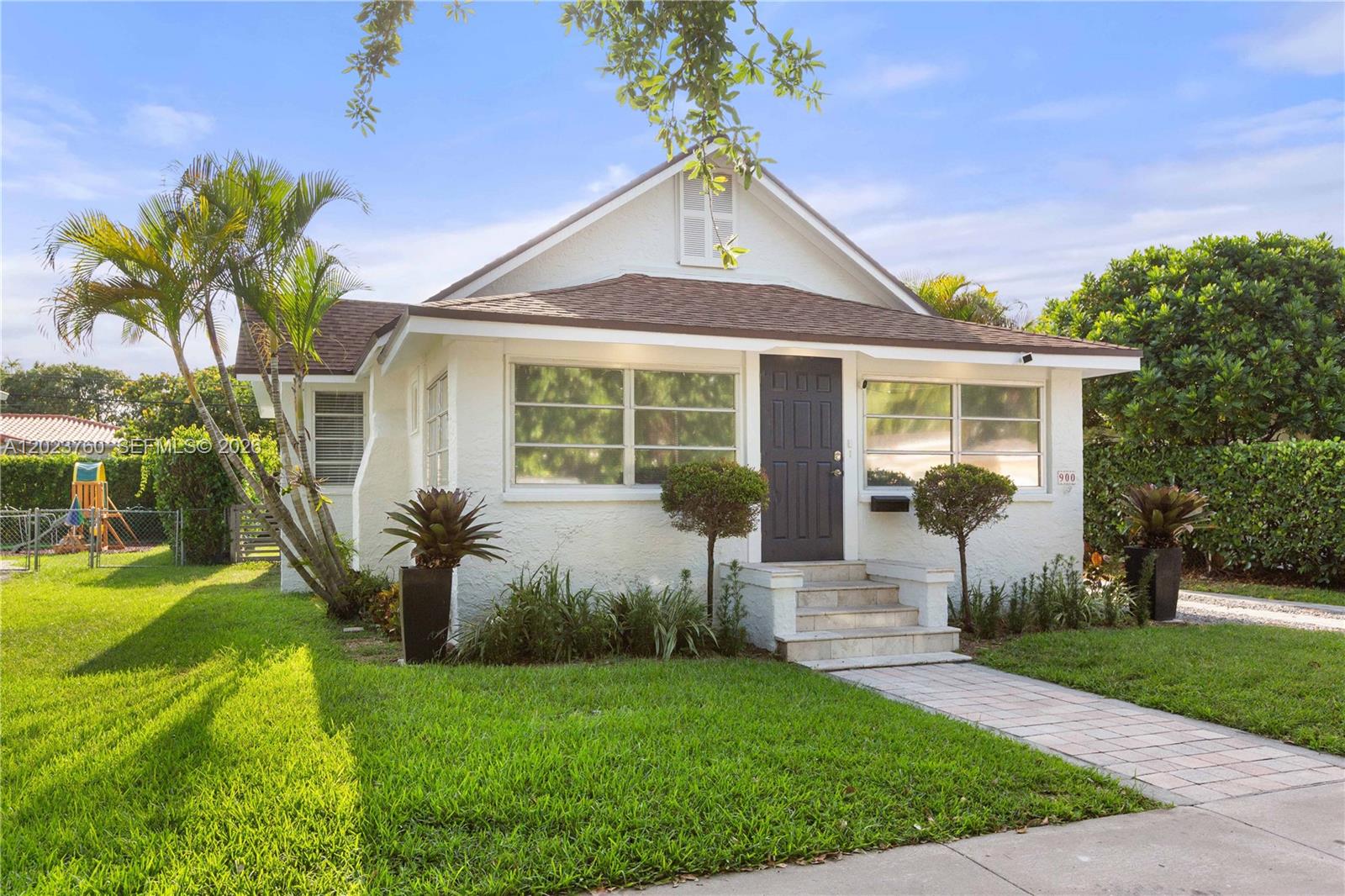 900 Tangier St, Coral Gables FL 33134