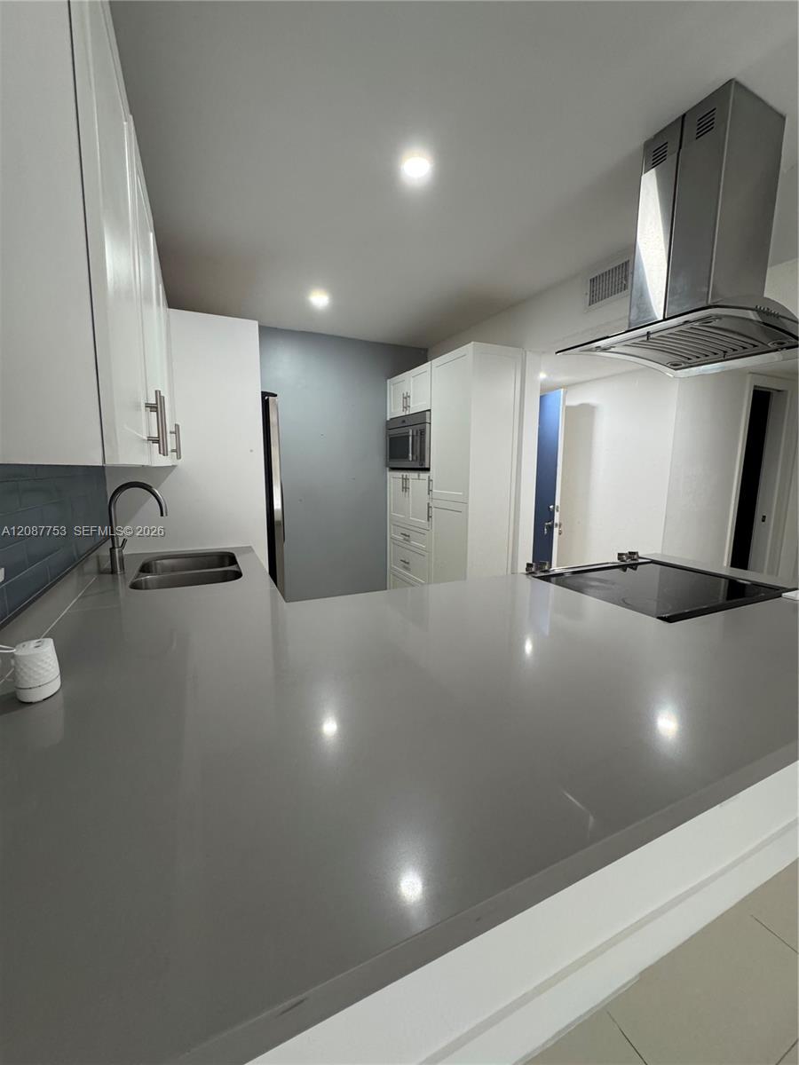 12290 NE 11th Ct # 101 — Photo 5