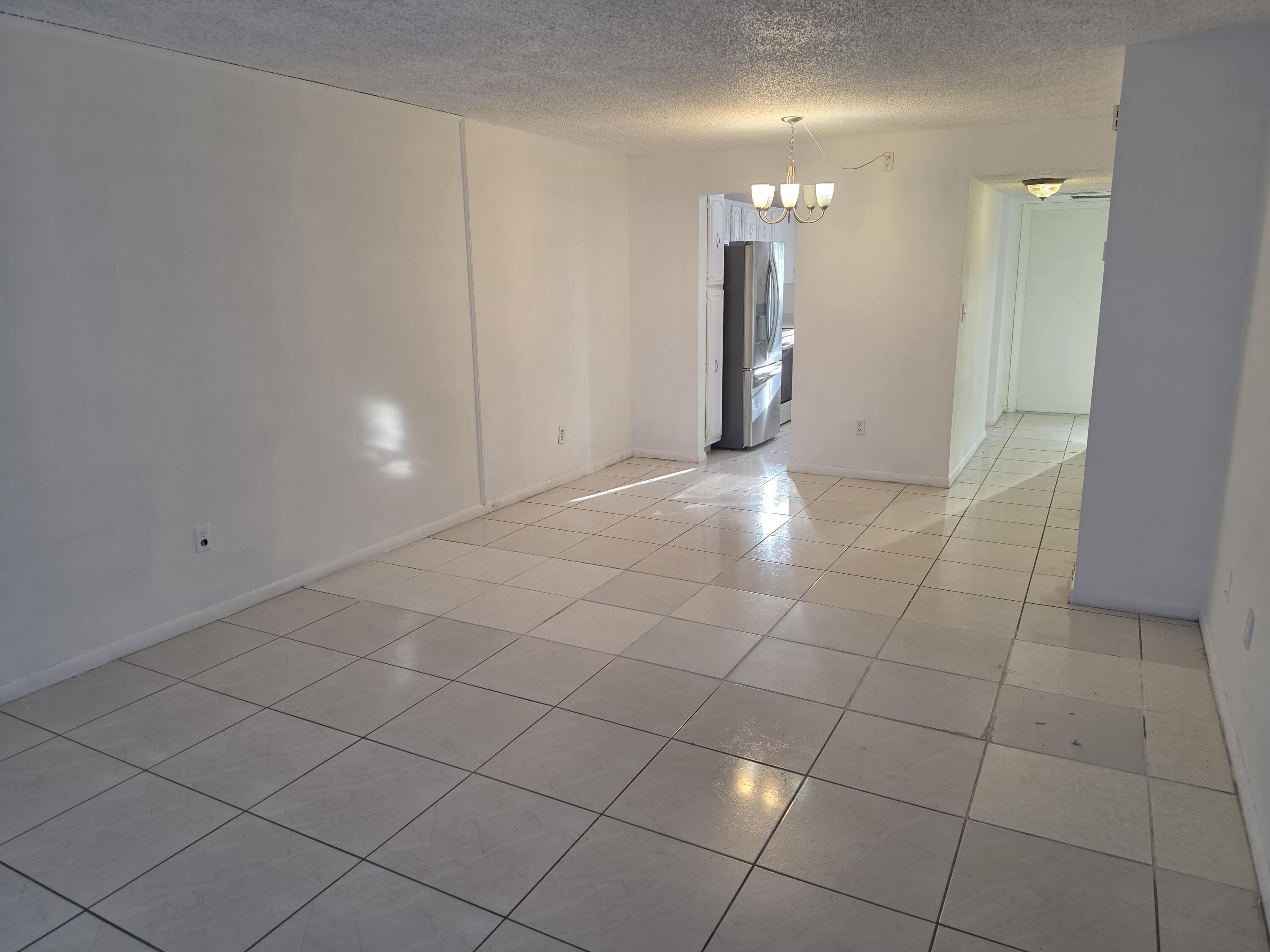 661 N UNIVERSITY Drive # 104, Pembroke Pines FL 33024