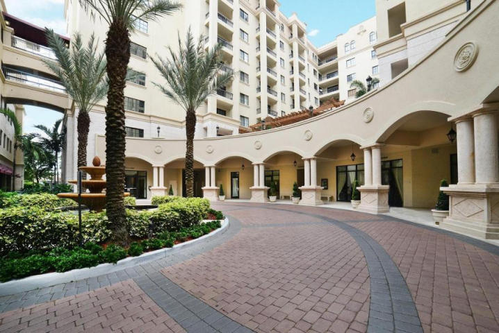 233 S Federal Highway # UPH16 — Photo 2