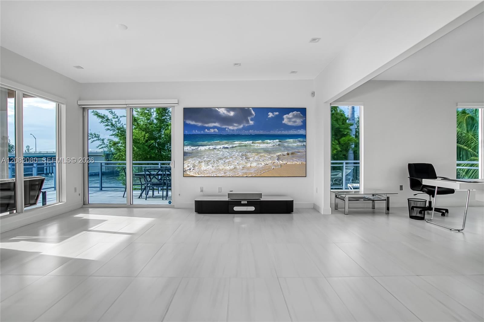 6100 N Ocean Dr # 2N — Photo 3