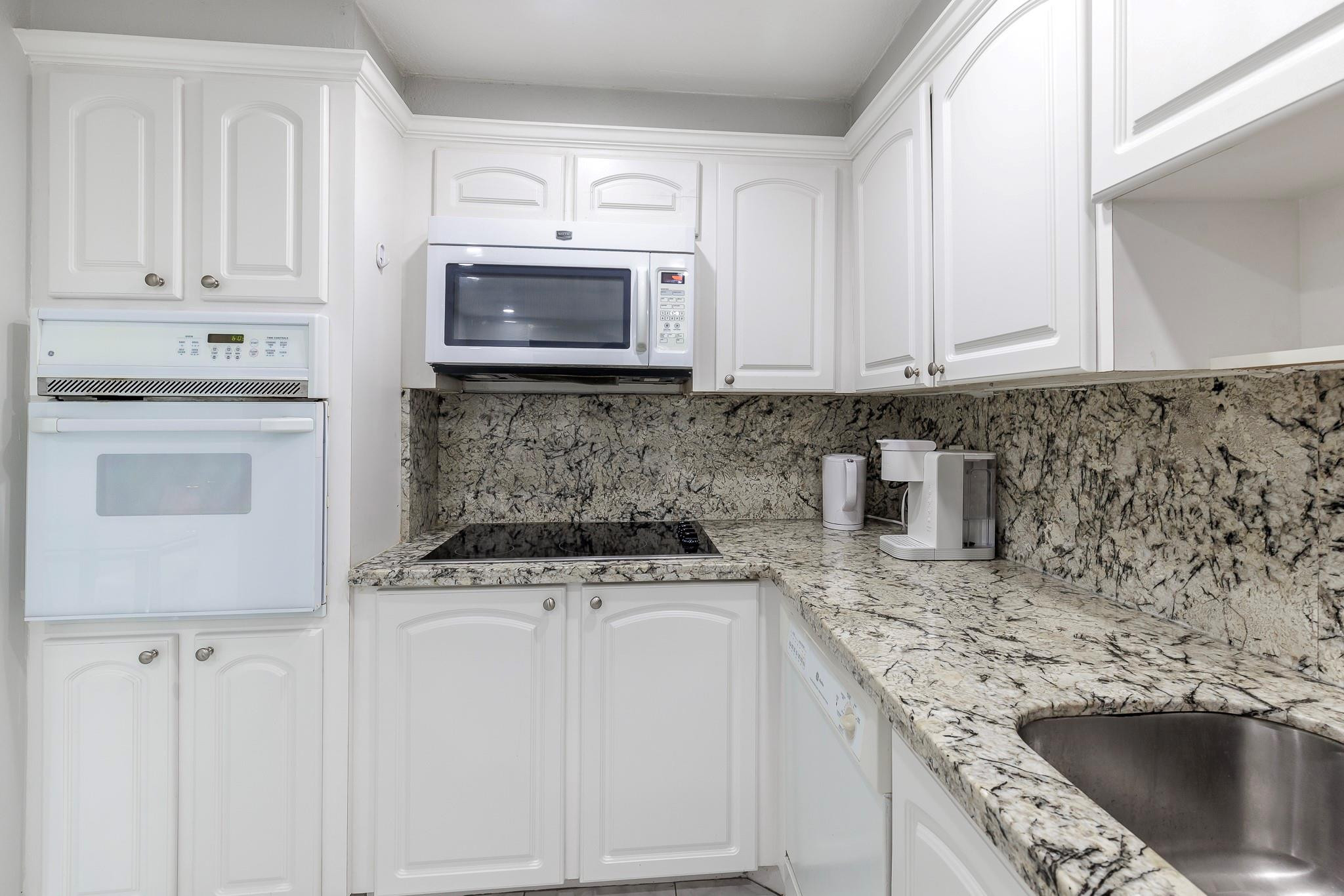 3801 S OCEAN Drive # 10S — Photo 5