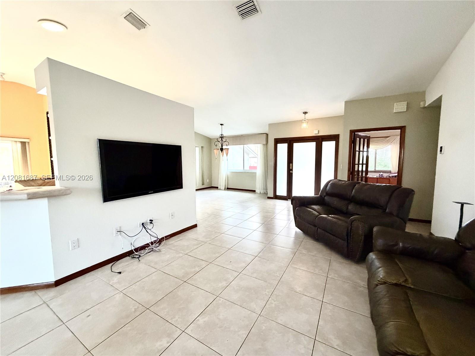 7920 SW 204th St — Photo 5