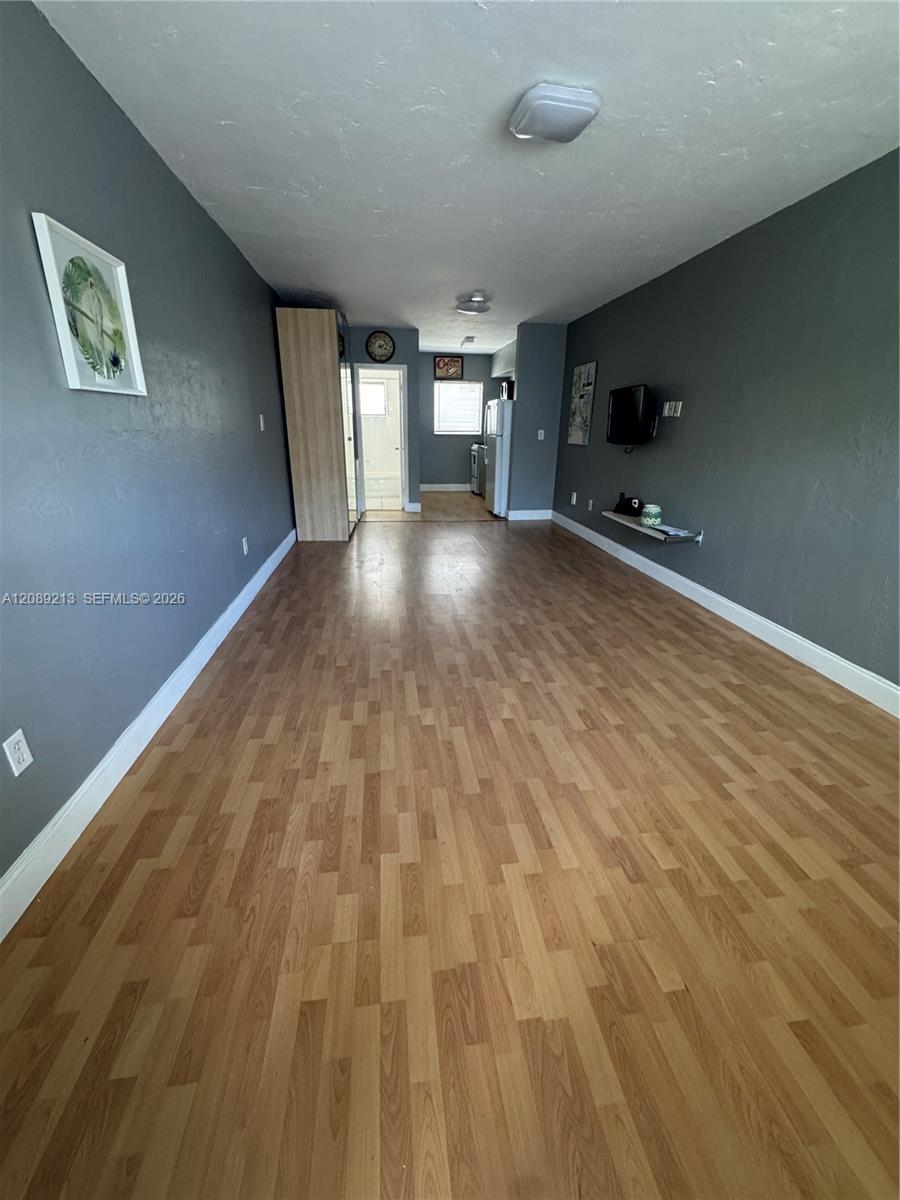 1611 West Ave # 10 — Photo 2