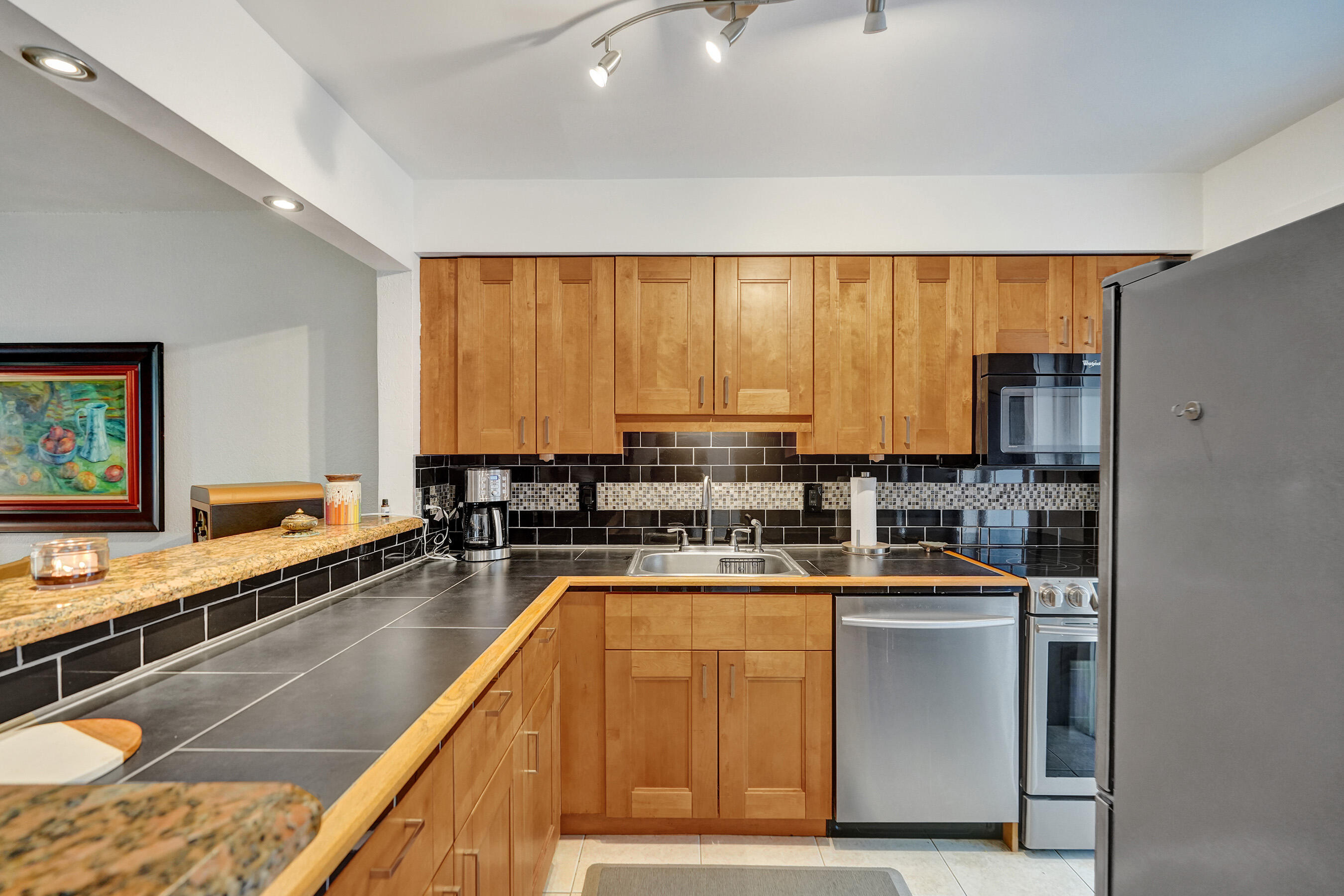 1040 SE 4TH Avenue # 120 — Photo 5