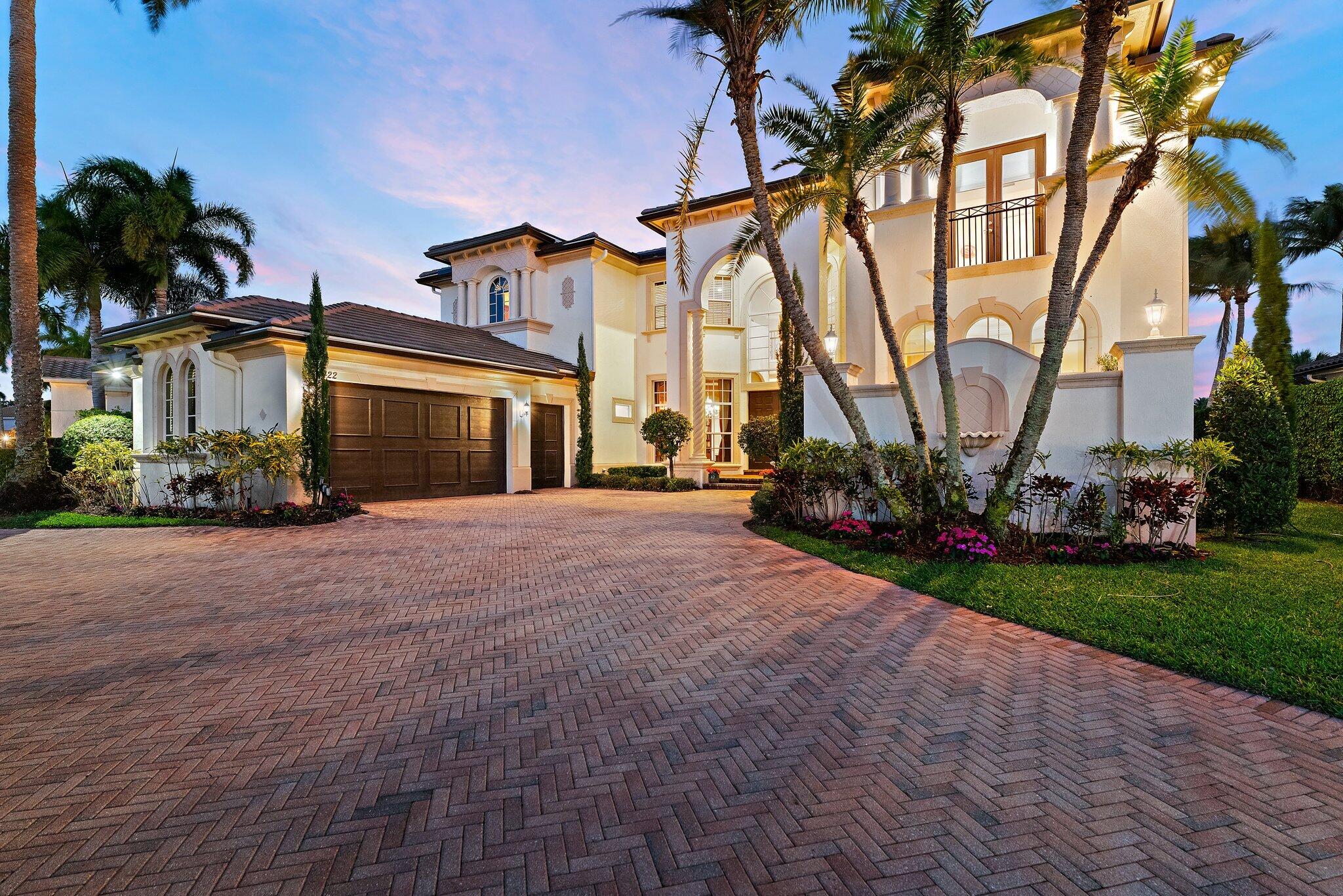 422 Savoie Drive, Palm Beach Gardens FL 33410