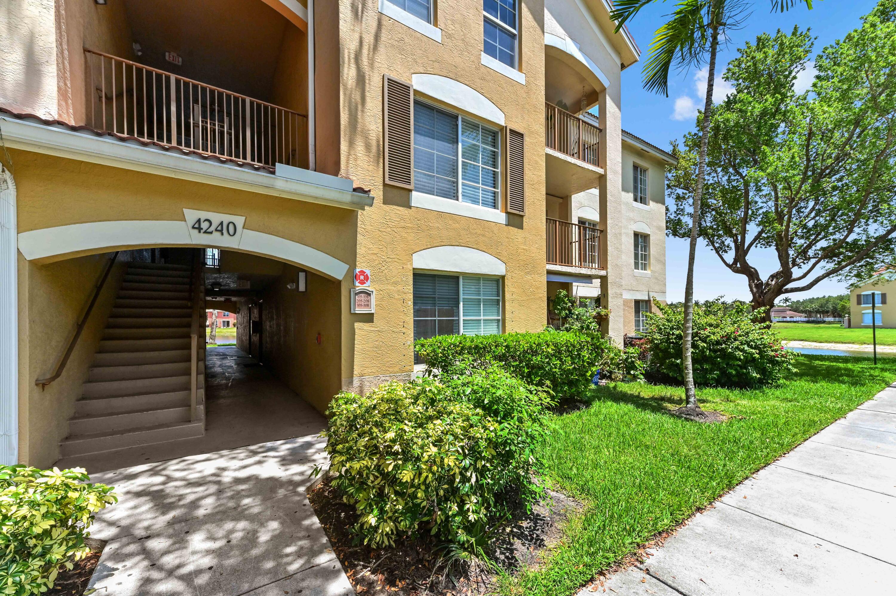 4240 San Marino Boulevard # 108 — Photo 4