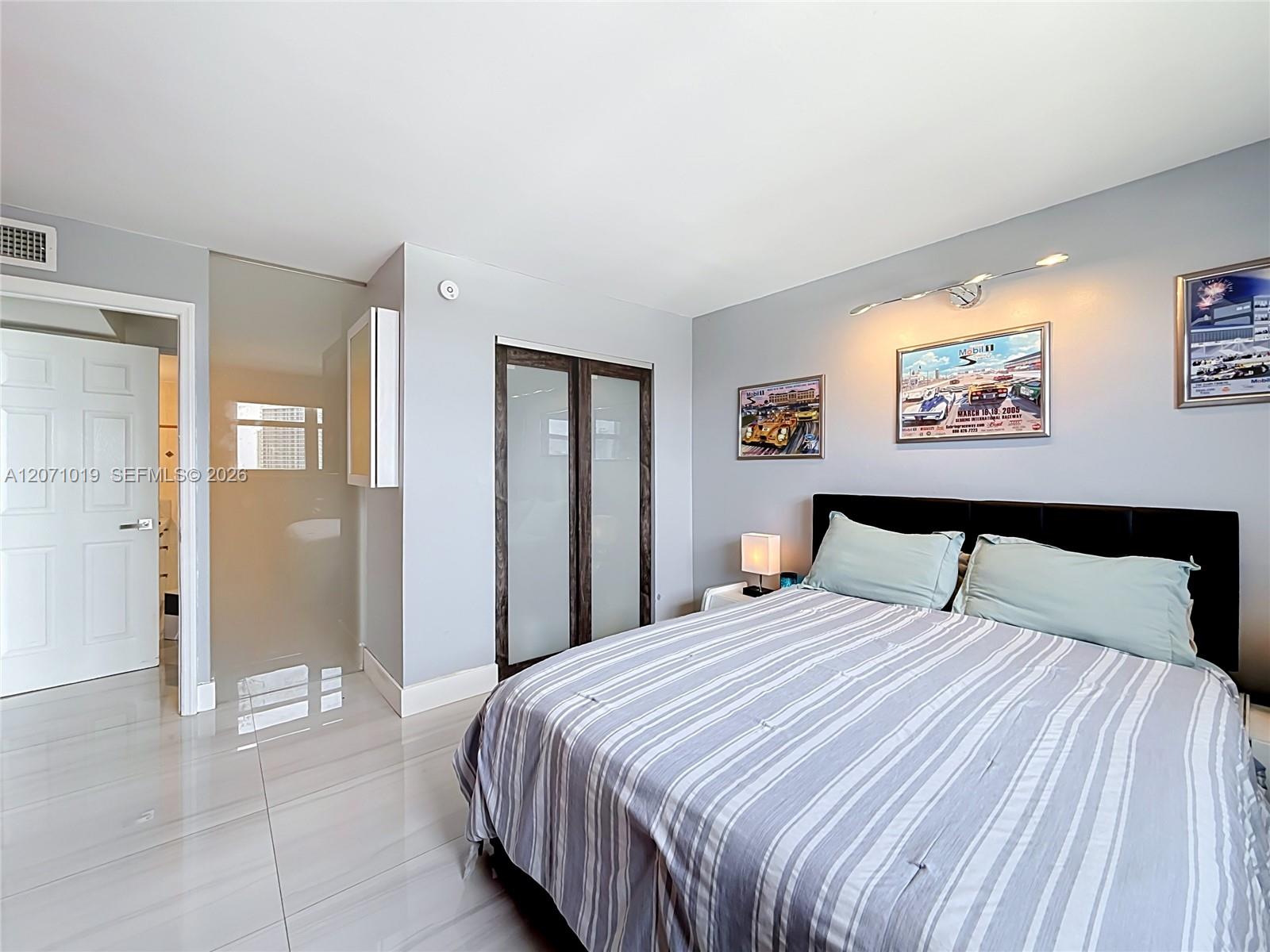 6900 Bay Dr # 11G View 12