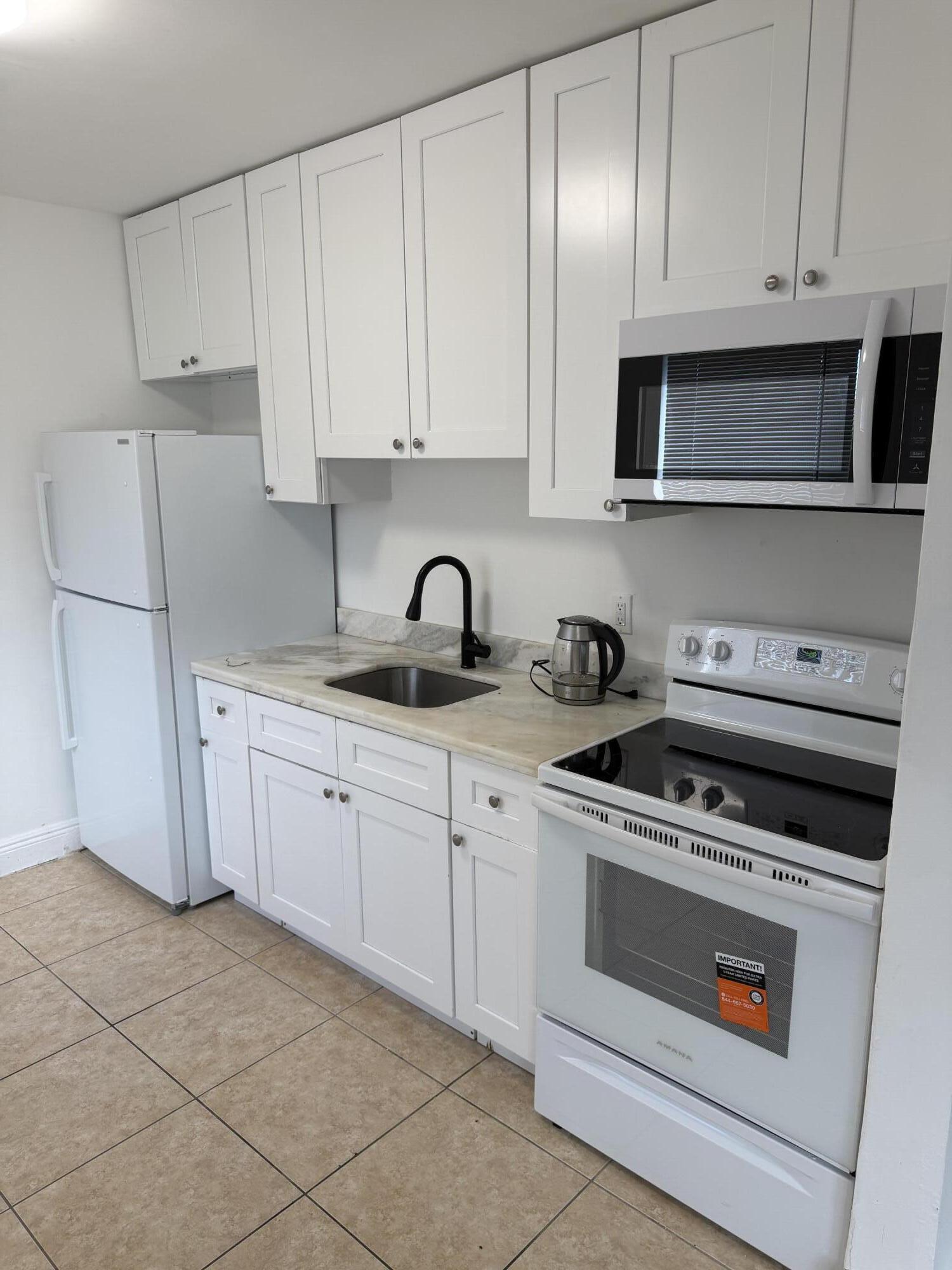 760 NW 4TH Street # 2, Hallandale Beach FL 33009