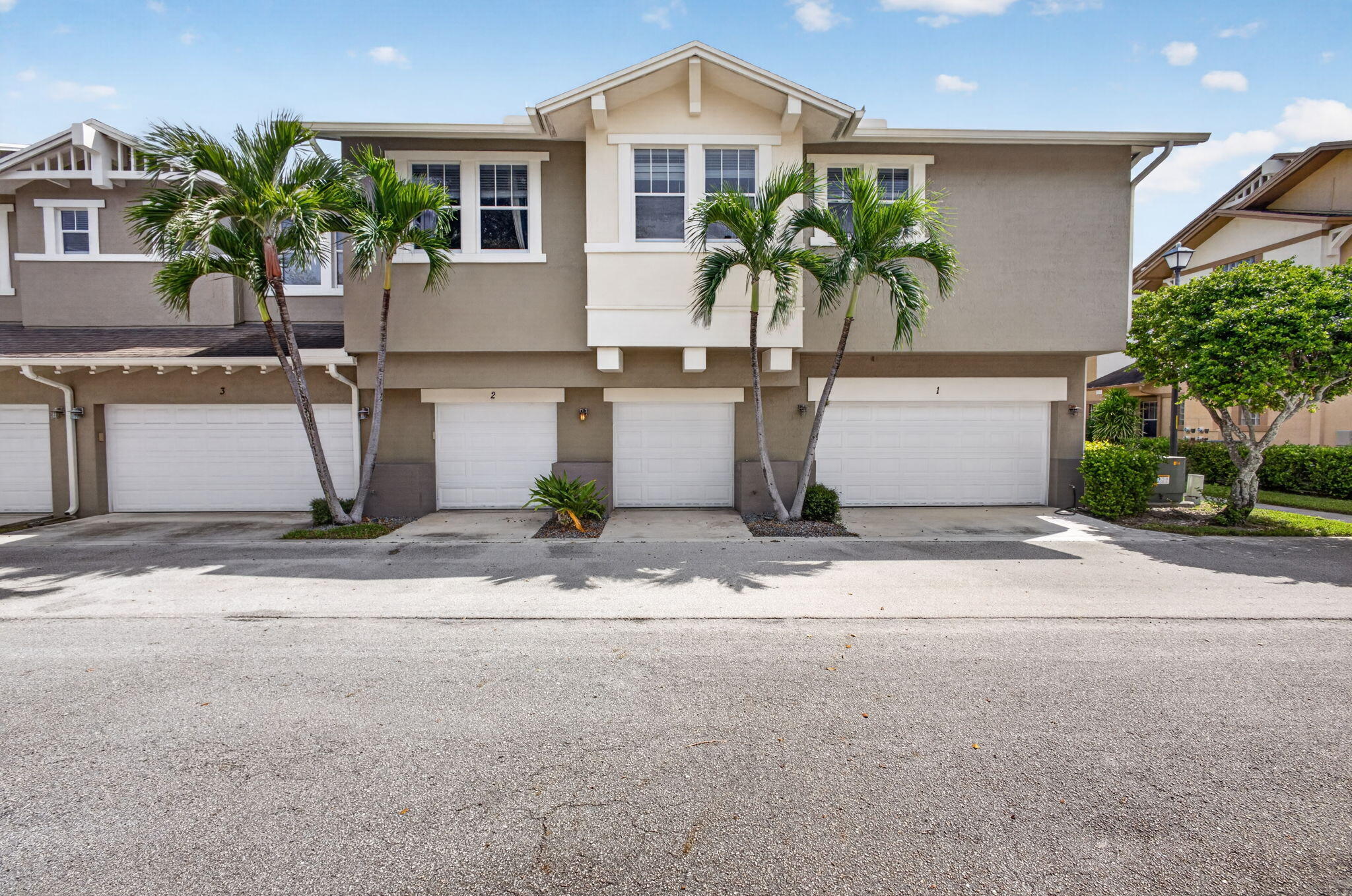 980 Marina Del Ray Lane # 2 — Photo 2
