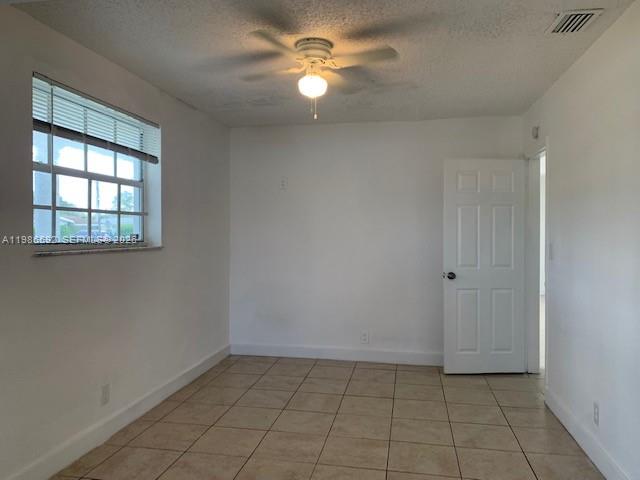 4930 NW 13th St — Photo 3