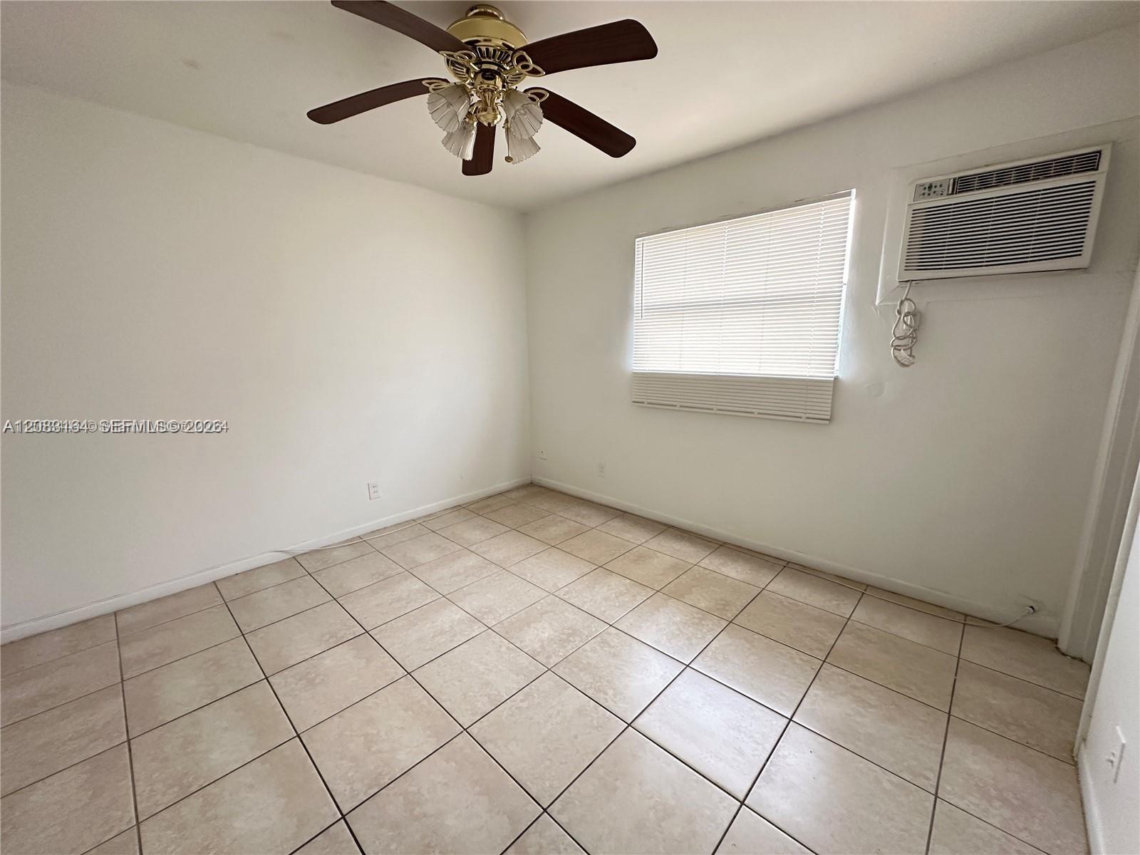 101 NE 41st St # G116 — Photo 5