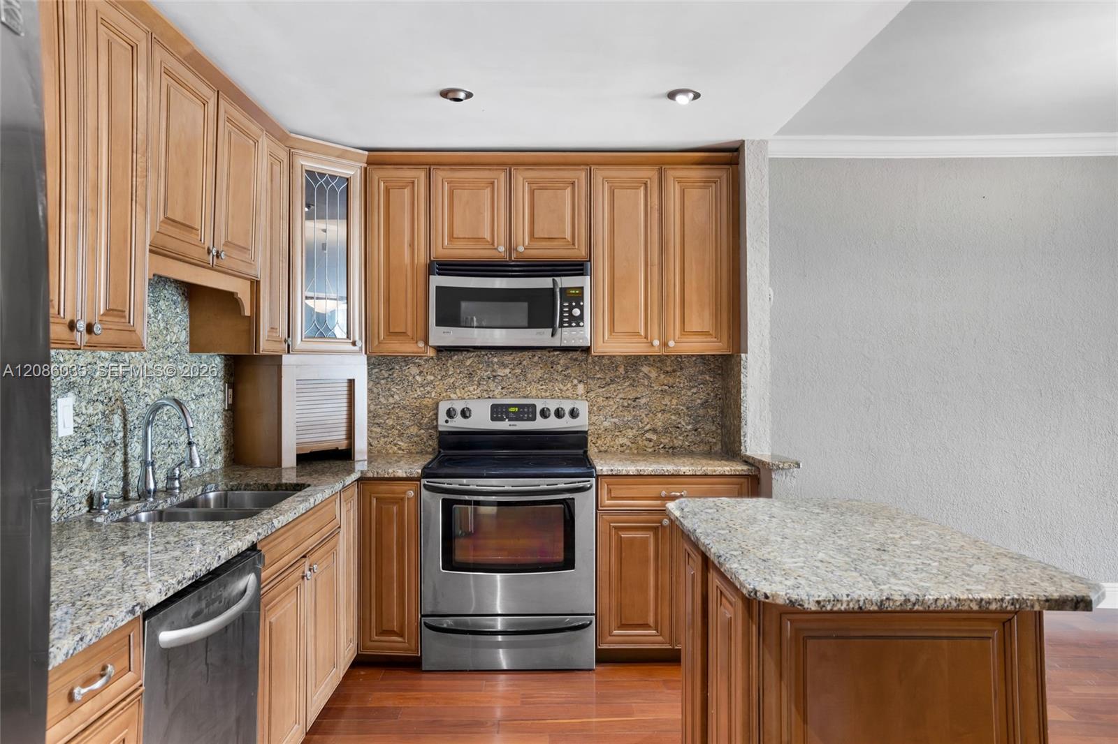 19390 Collins Ave # 1520 — Photo 5