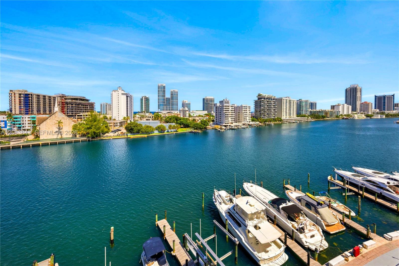 900 Bay Dr # 601 — Photo 4