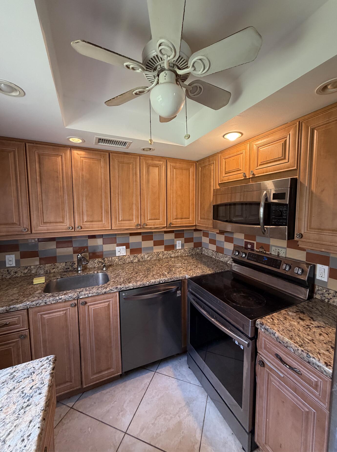 157 Saxony D, Delray Beach FL 33446