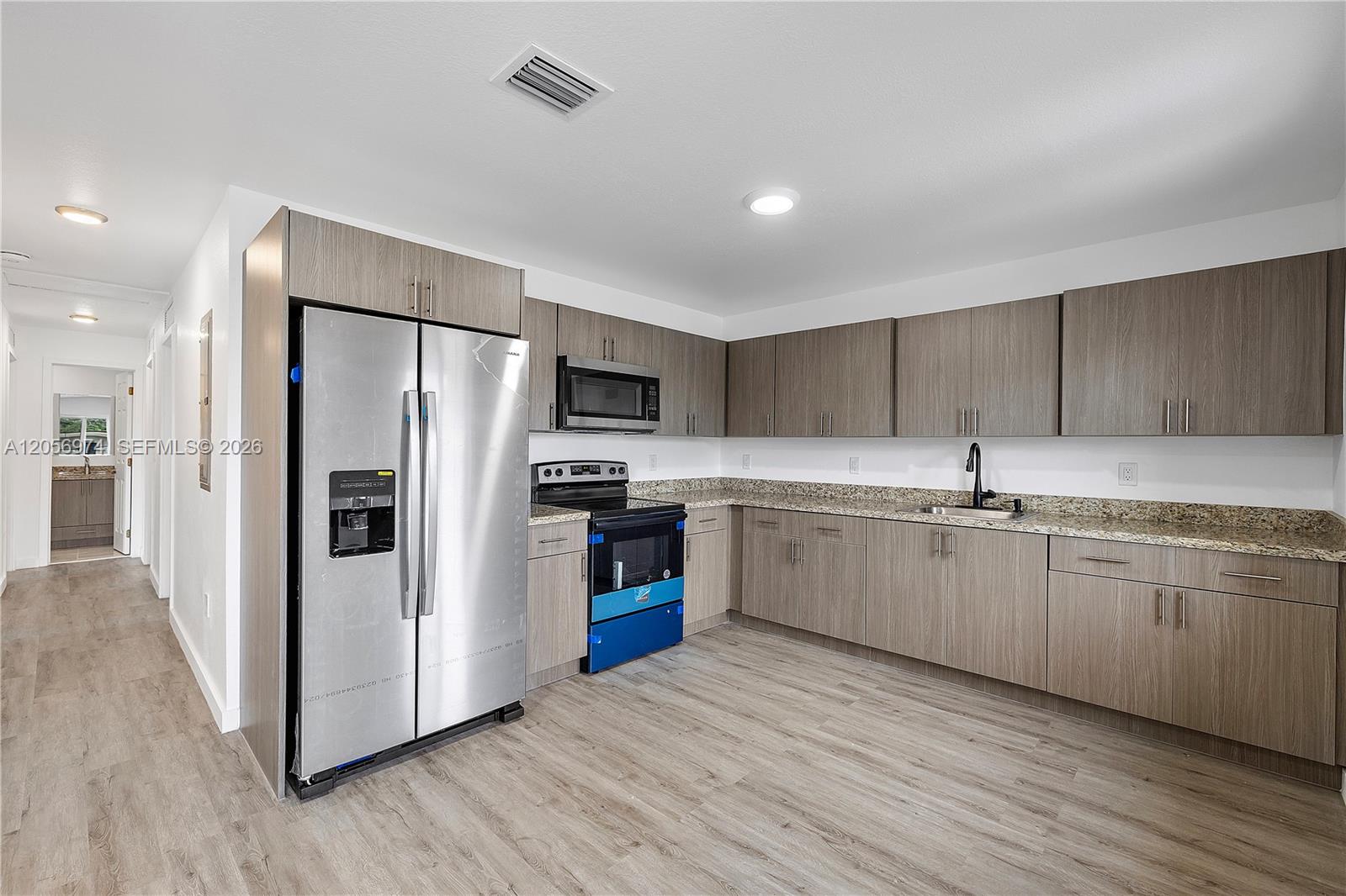 1884-1886 NW 64th St # B, Miami FL 33147