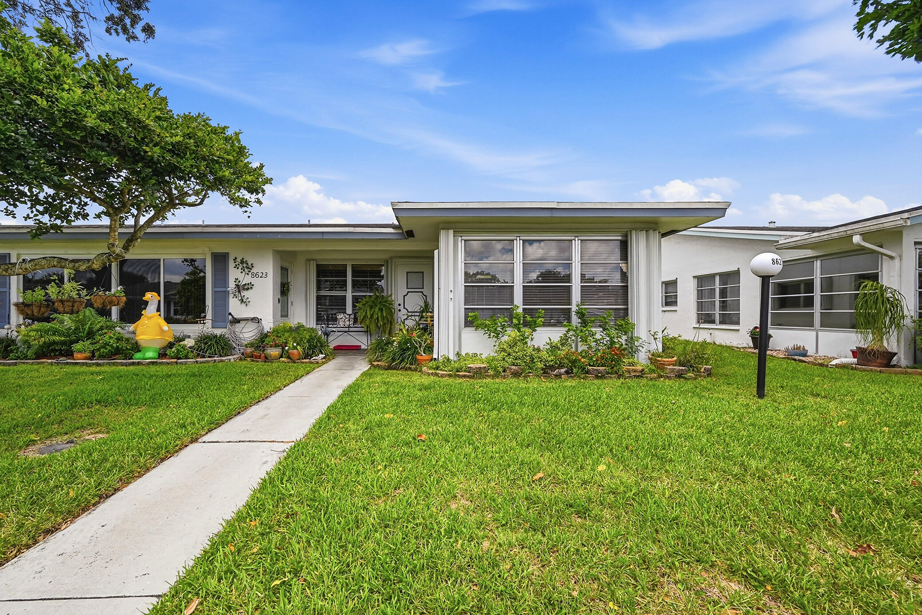8621 NW 10th Street, Plantation FL 33322