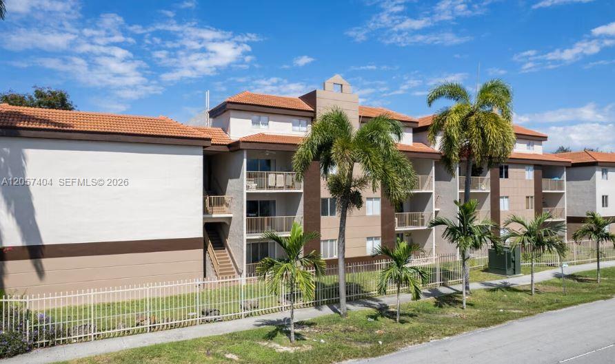 15201 SW 80th St # 207, Miami FL 33193