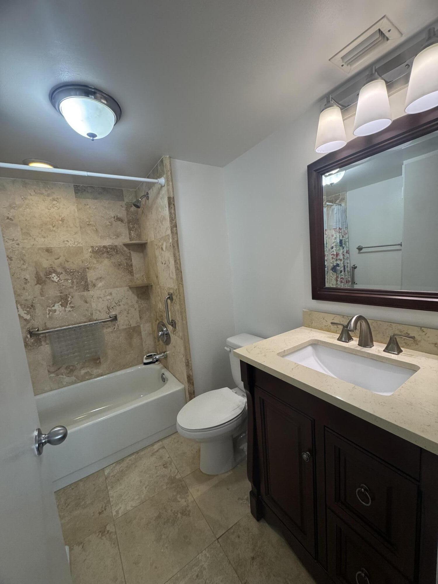 1075 Riverside Drive # 303 — Photo 5