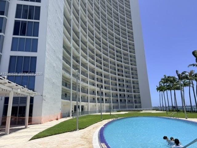 601 NE 36th St # 803, Miami FL 33137