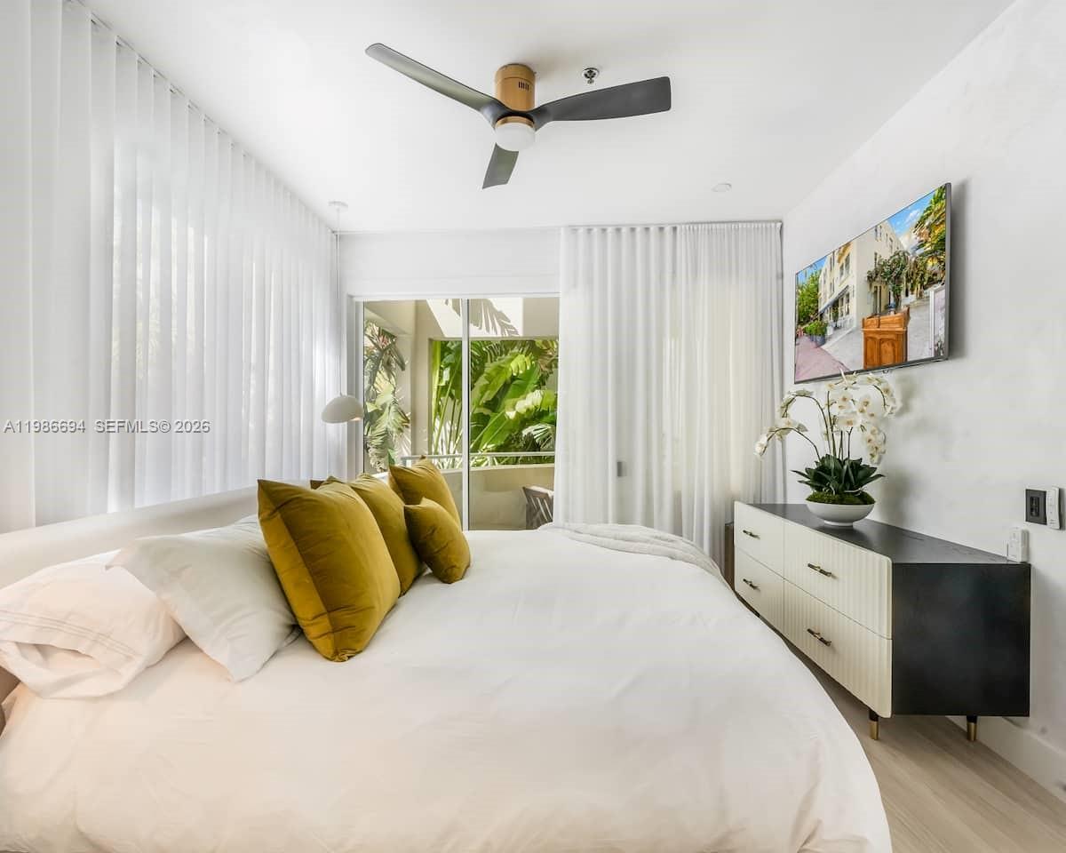 100 Collins Ave # 202, Miami Beach FL 33139
