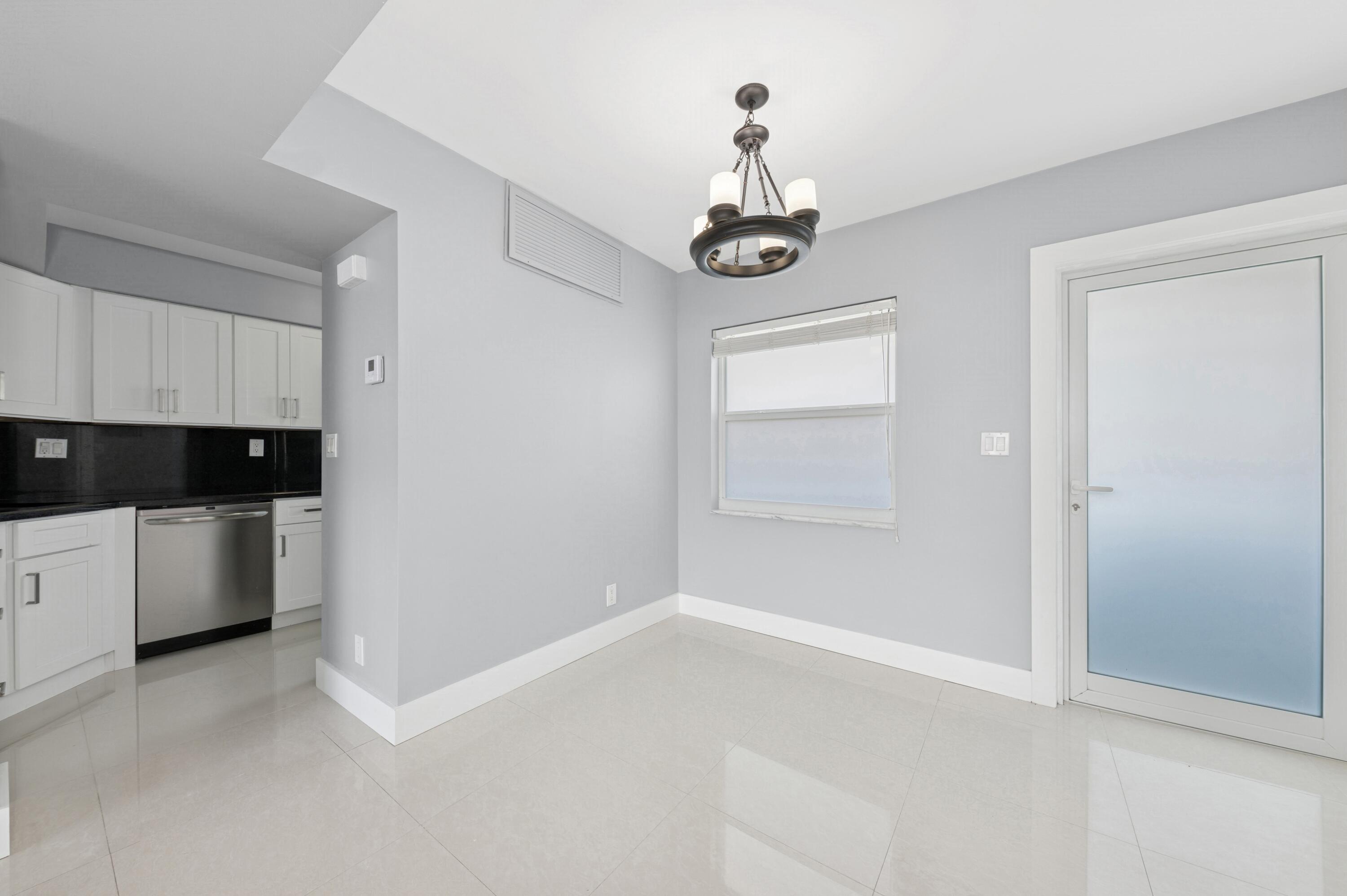 333 NE 21ST Avenue # 520 — Photo 4