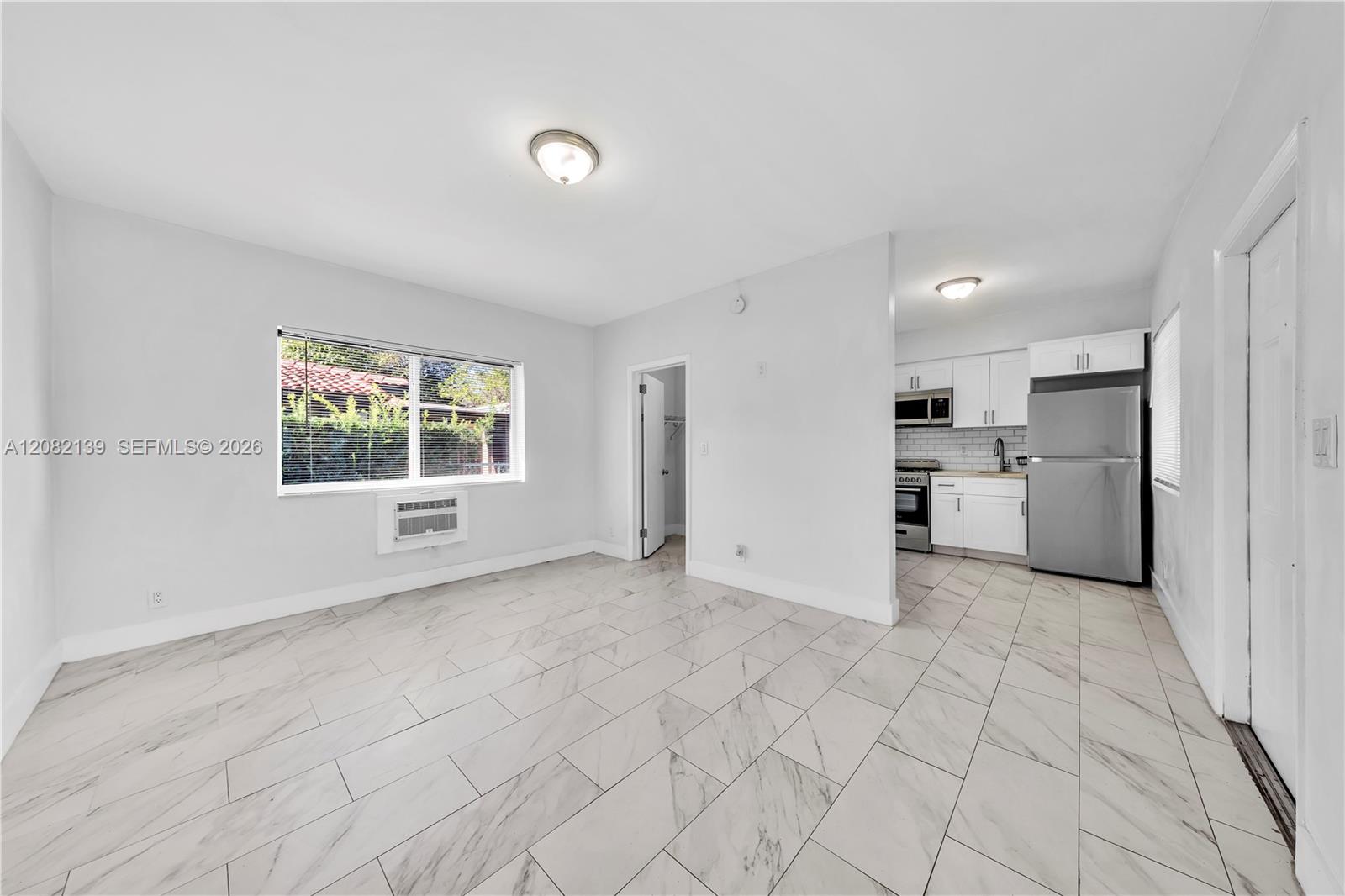 1839 Funston St # 8 — Photo 3