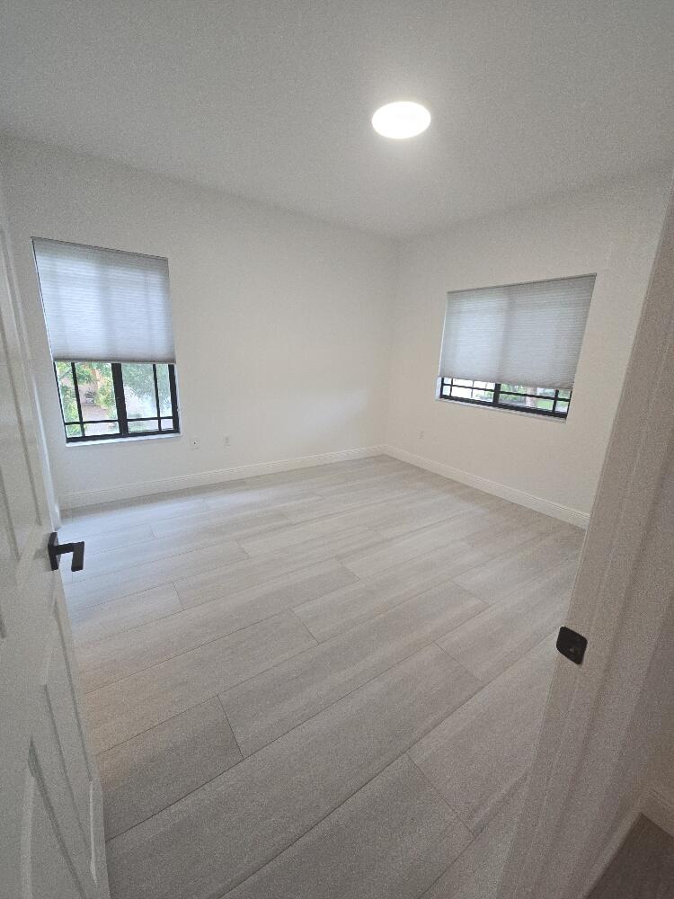 2807 VERONIA Drive # 107 — Photo 3