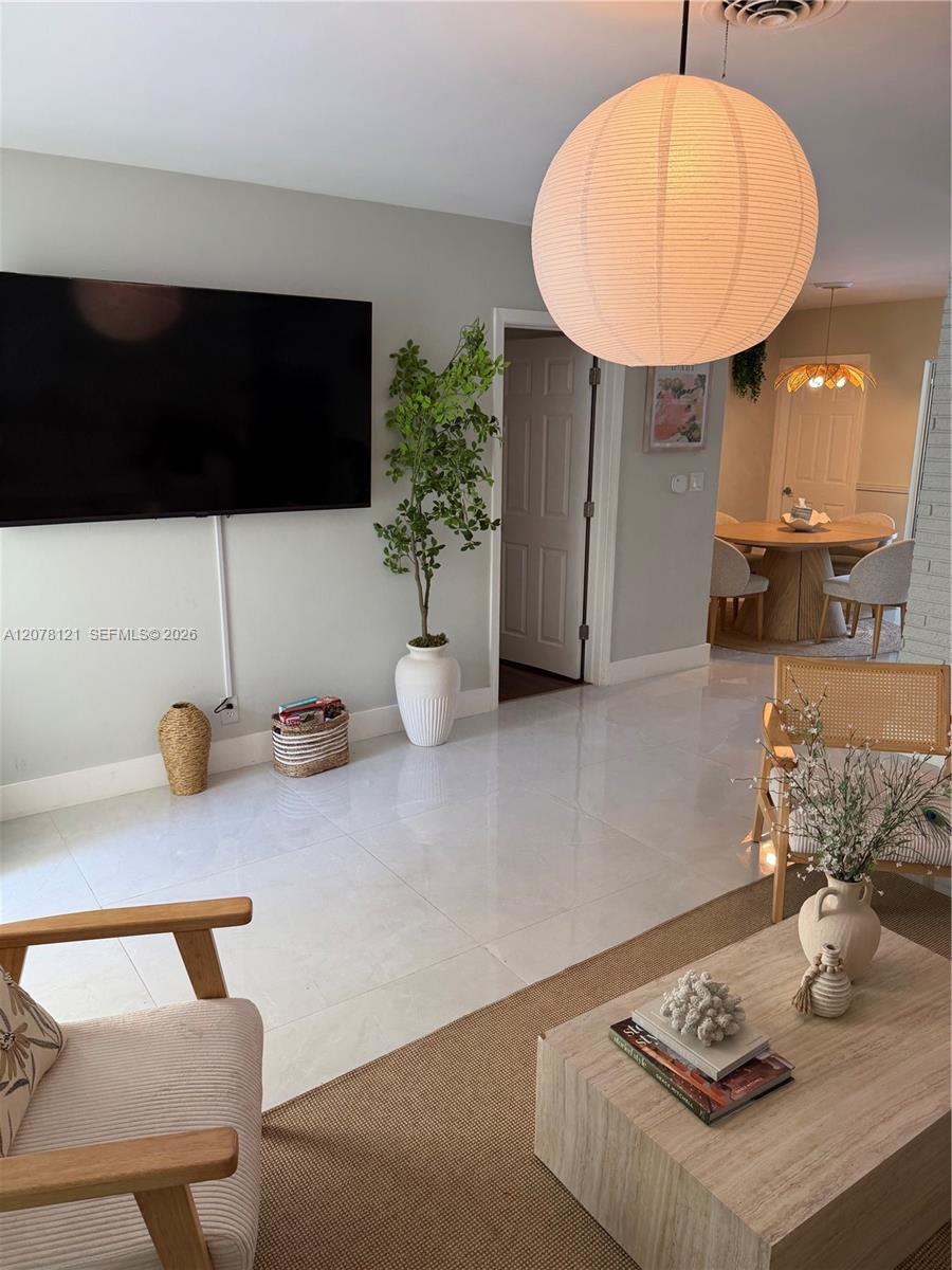 200 SE 19th St # 200 — Photo 3