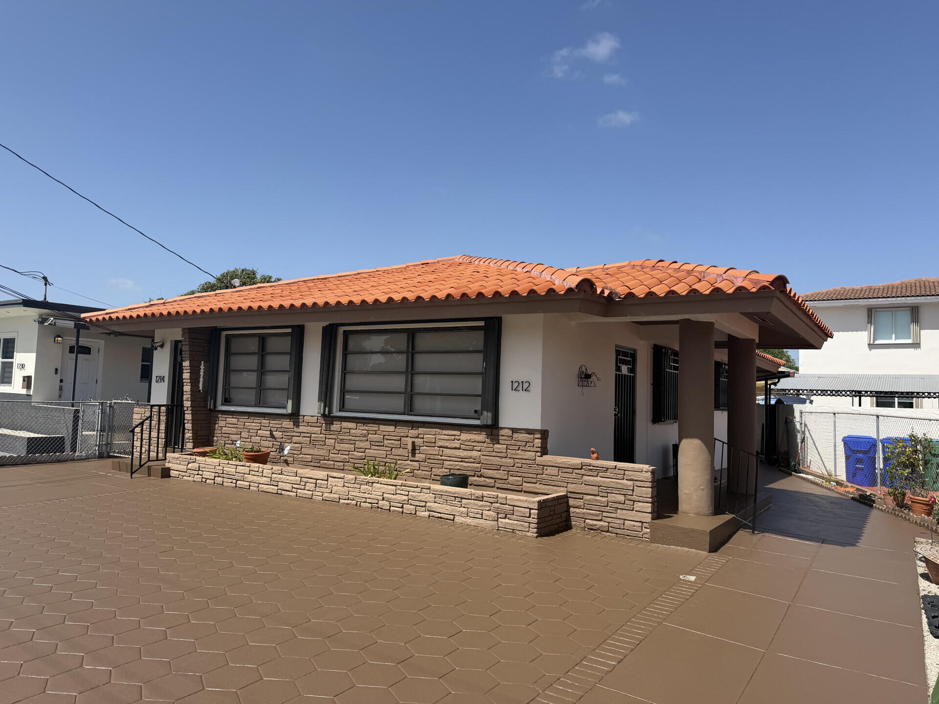 1212 SW 30TH Place, Miami FL 33135