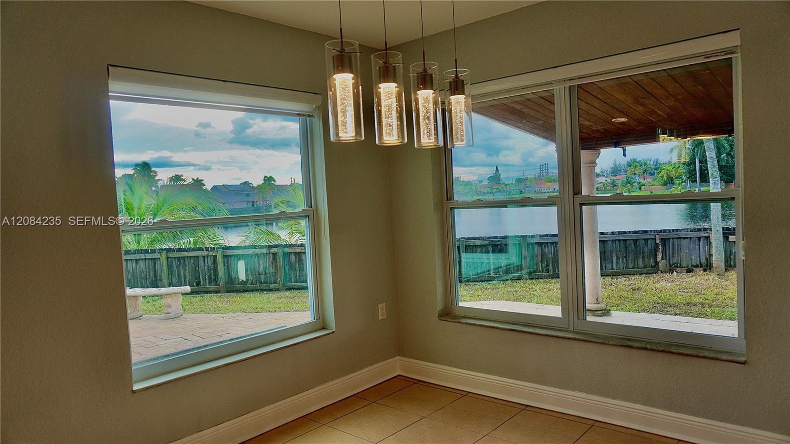 13259 SW 9th Ln — Photo 3