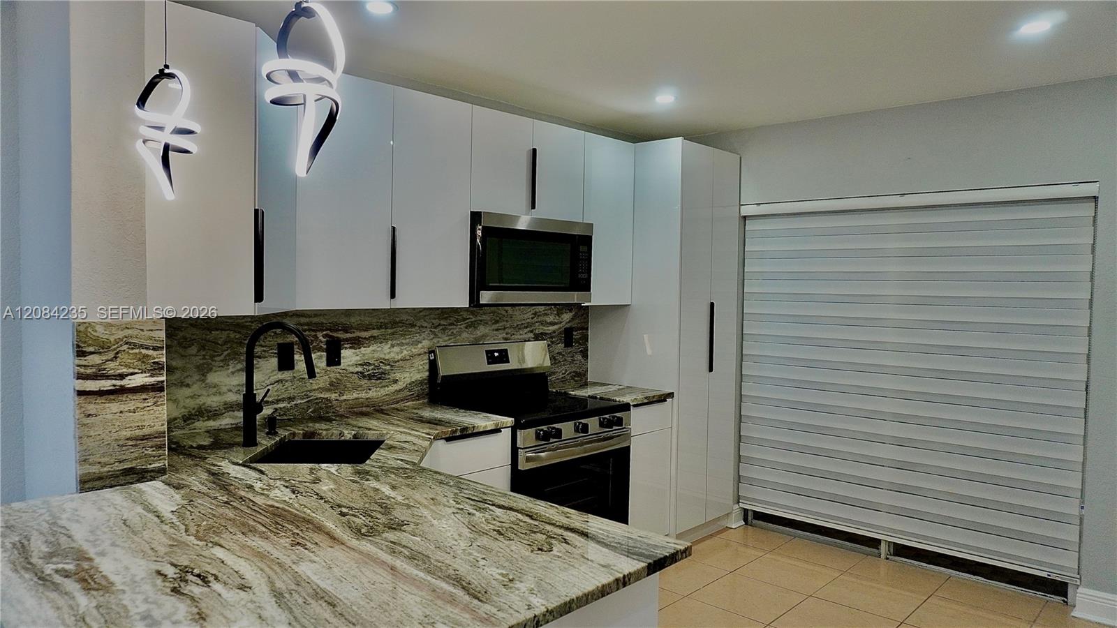 13259 SW 9th Ln — Photo 4