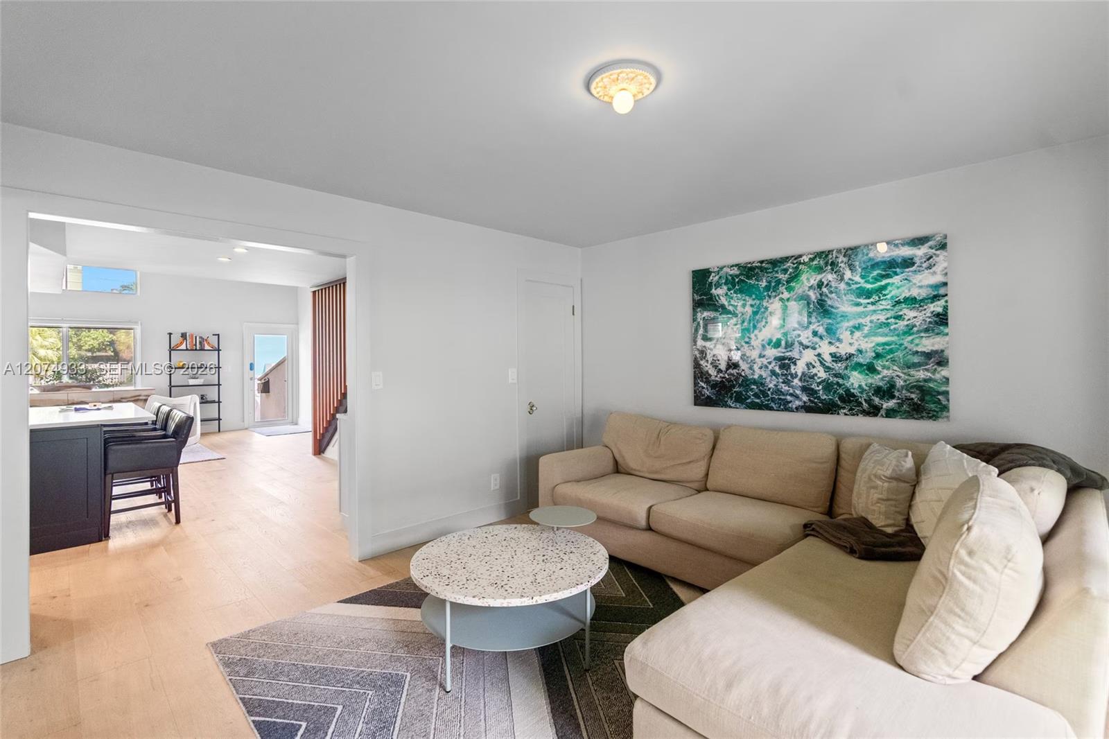 650 N Rio Vista Blvd — Photo 5
